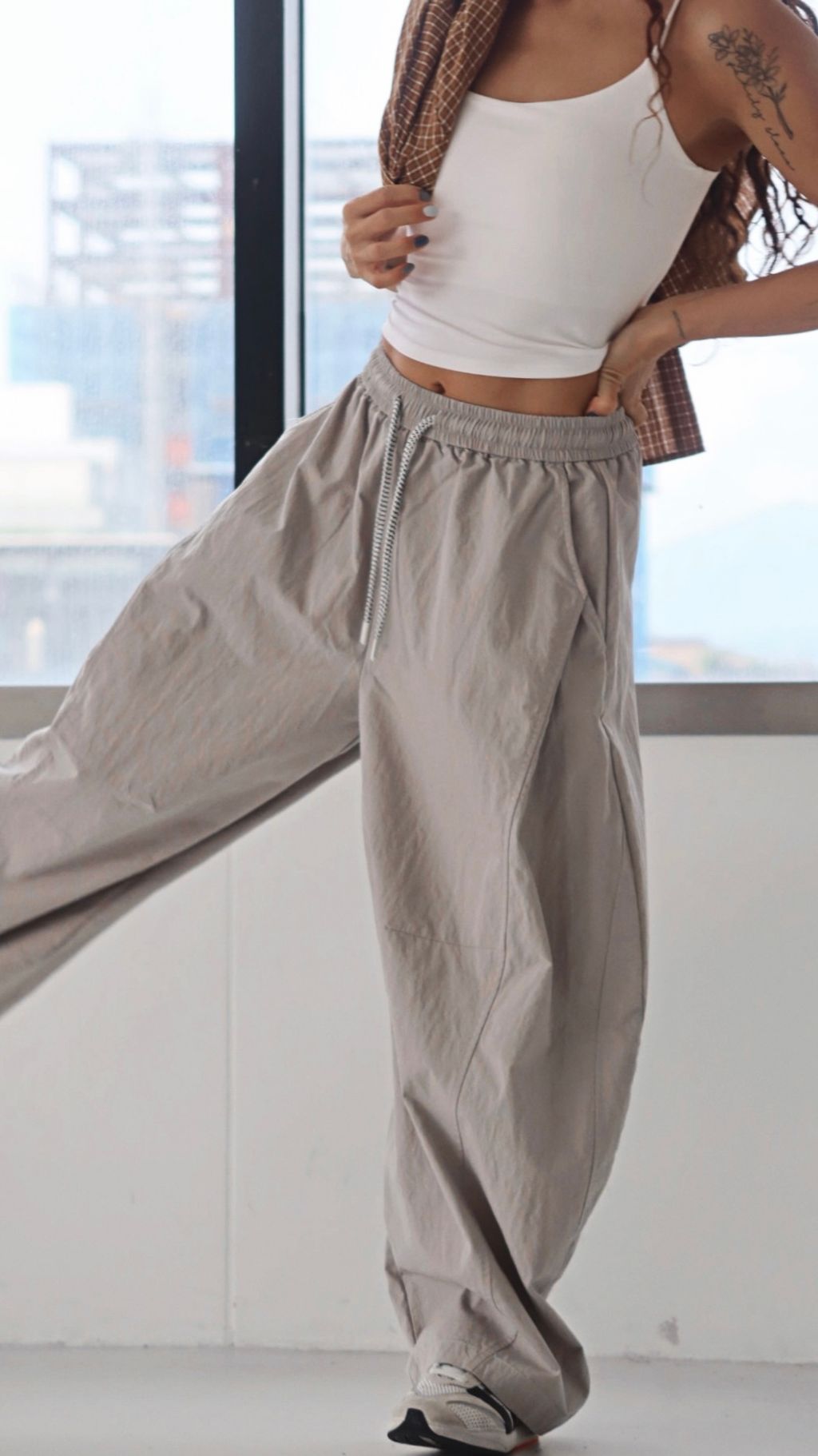 98AF7AE4-0431-4900-8C71-A8E0C60A6AF4