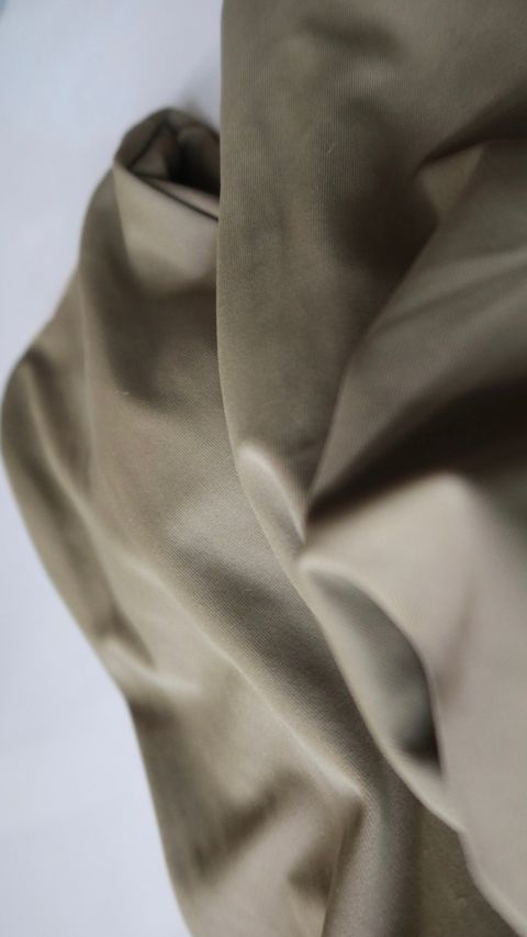 E22FA9A6-A7A0-474A-9FED-008EAFA465AF