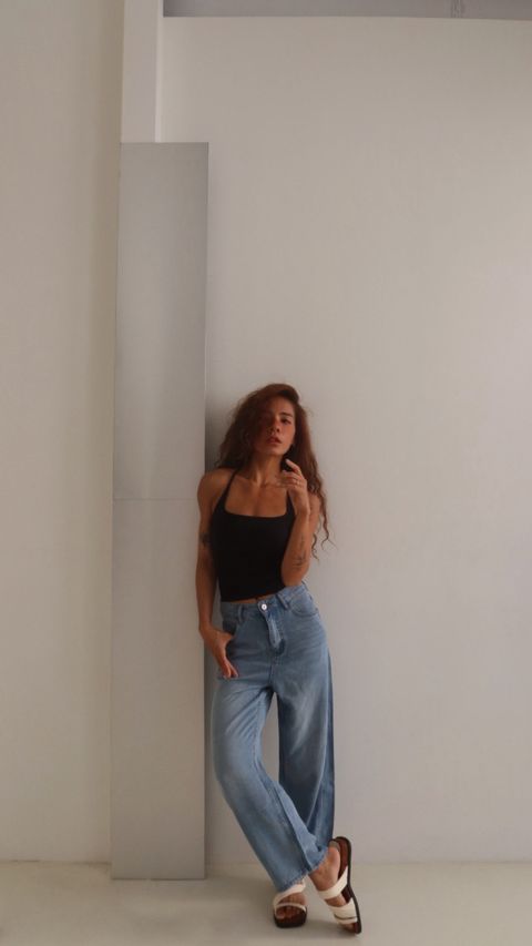 0C6574EC-15A9-41EF-957A-07E381A3C1C0