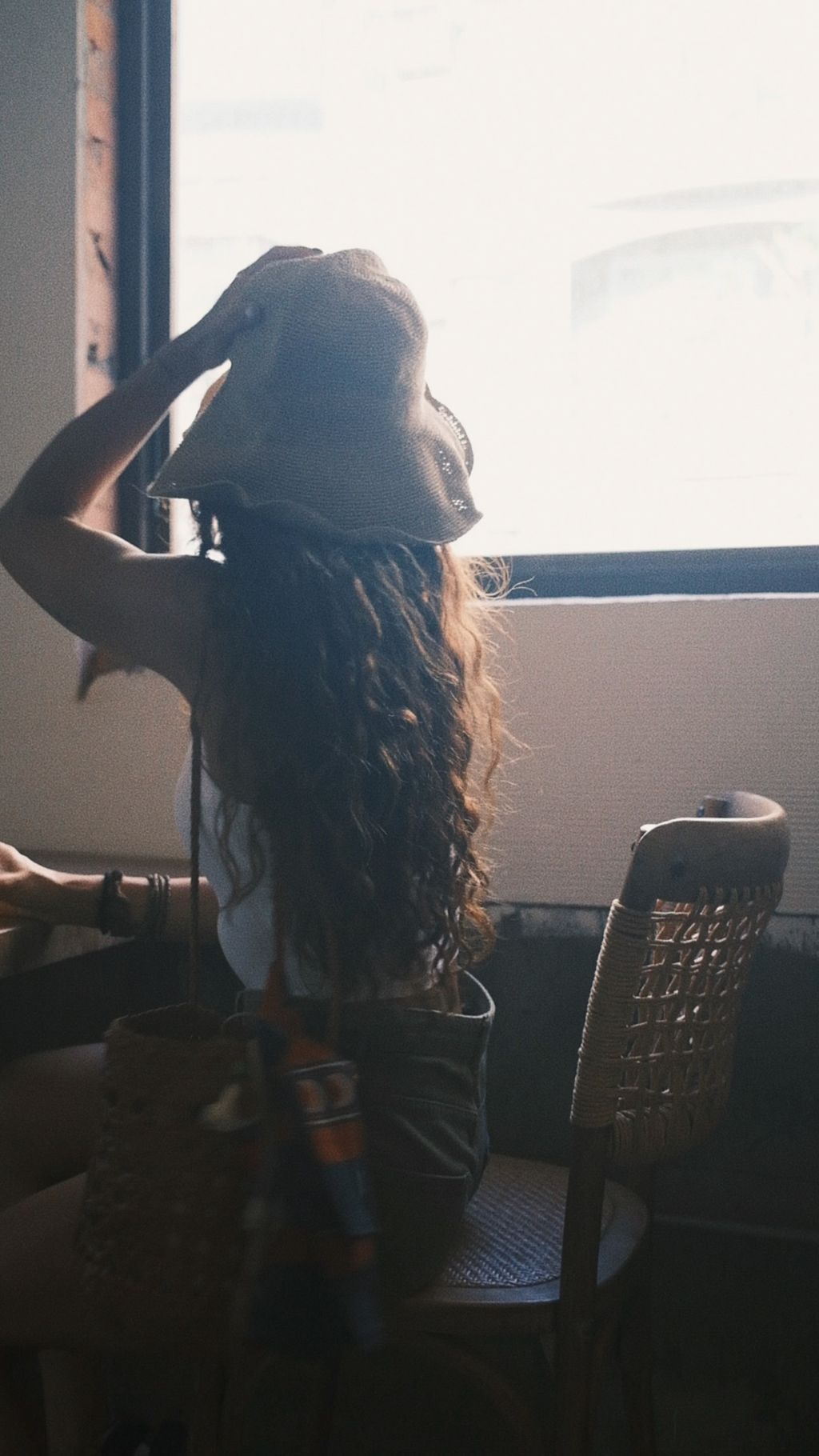 2BFA11E3-5753-48B5-A860-648011D65640