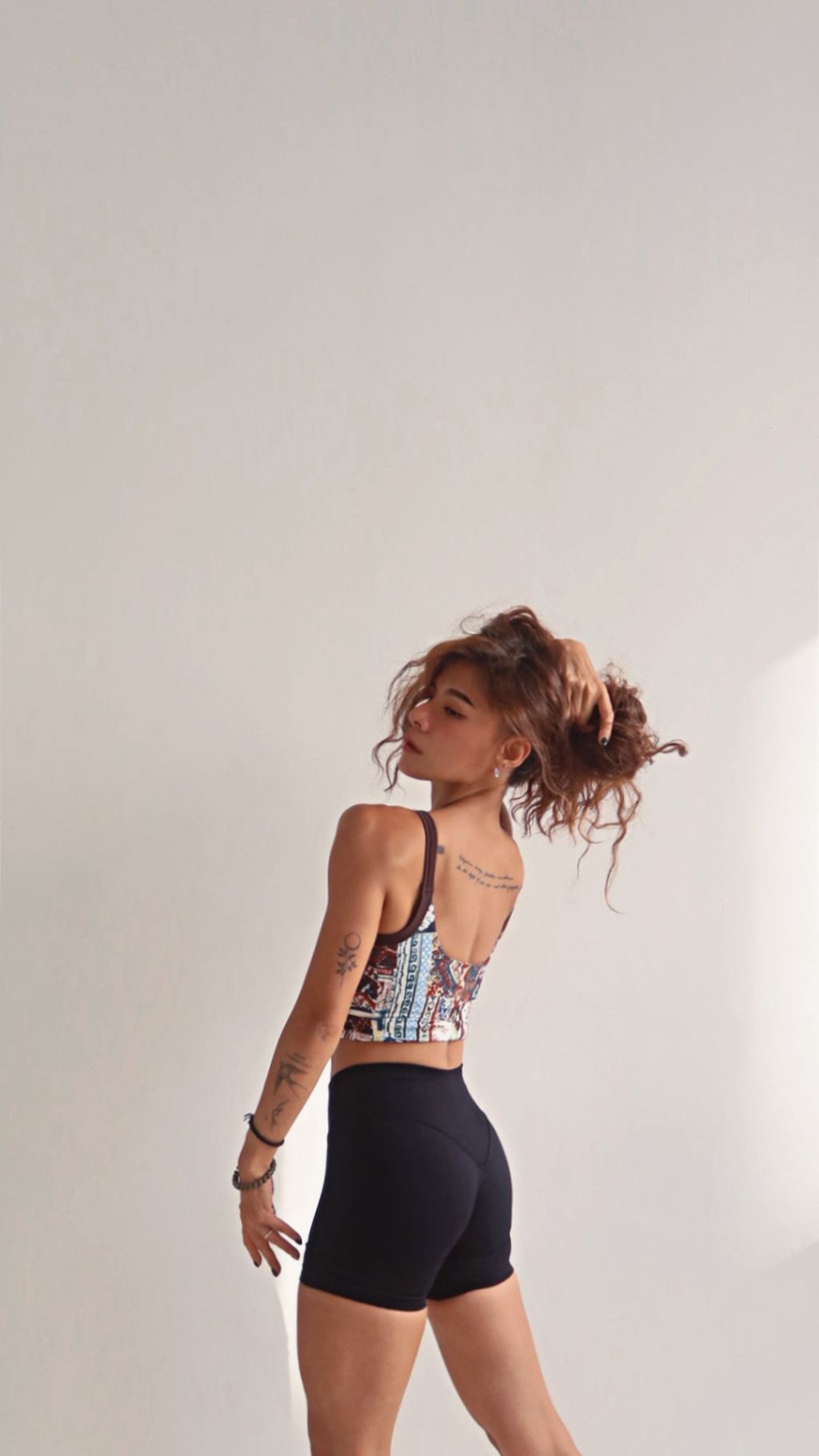 9CE599CB-33E7-4CCB-82E9-8463D3D31ED7