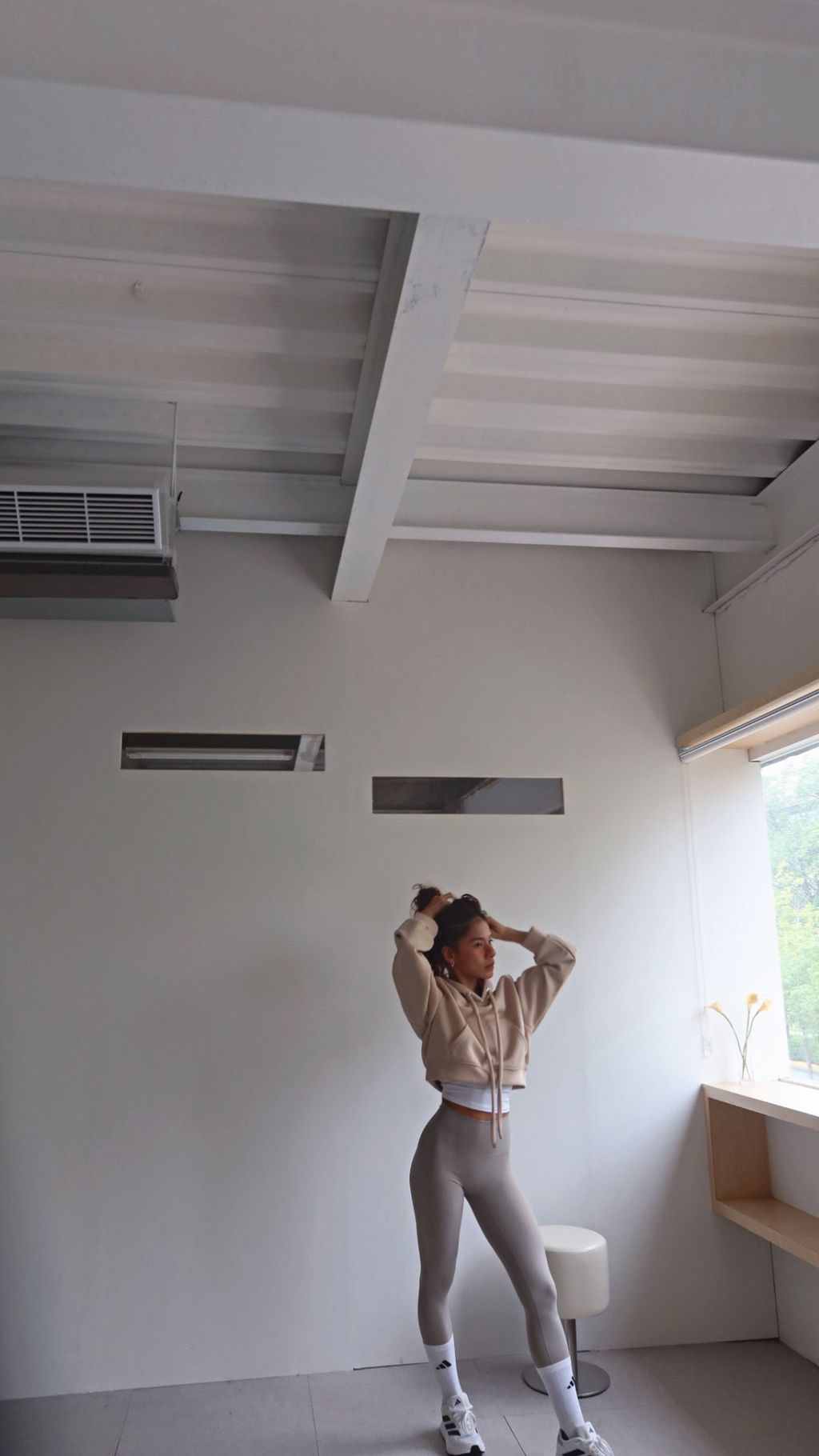 2BE8922B-D251-4118-ADD7-E087E29E9711