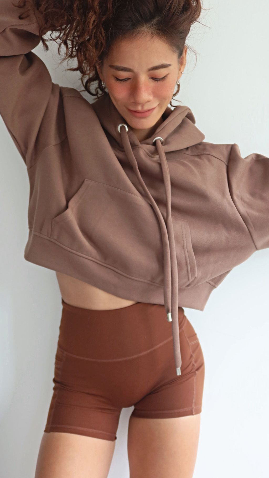 F5AA660A-A7AE-4F01-A638-D43779563216