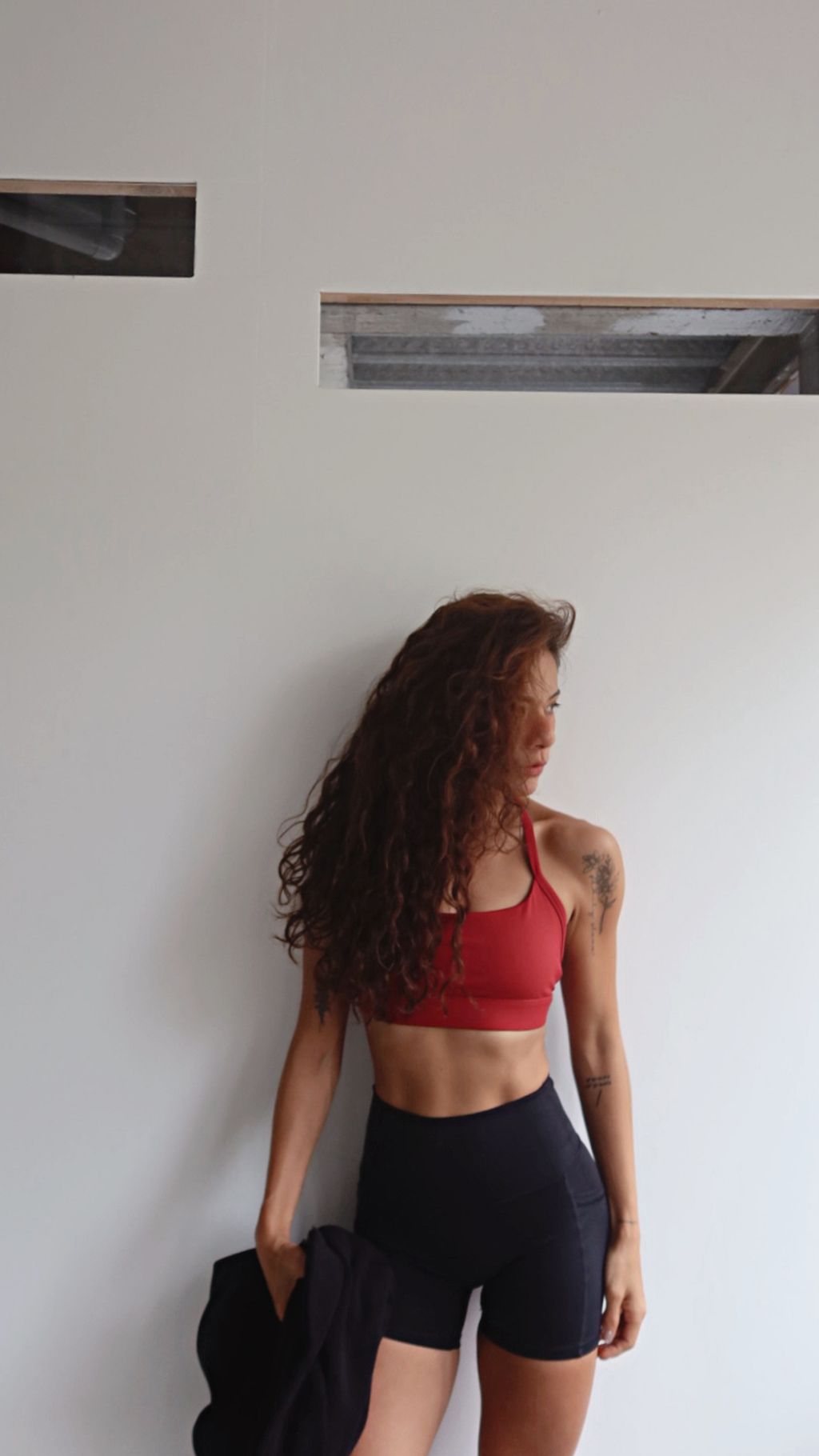 FFE10530-99B5-4186-8D01-8921FFBB98AE