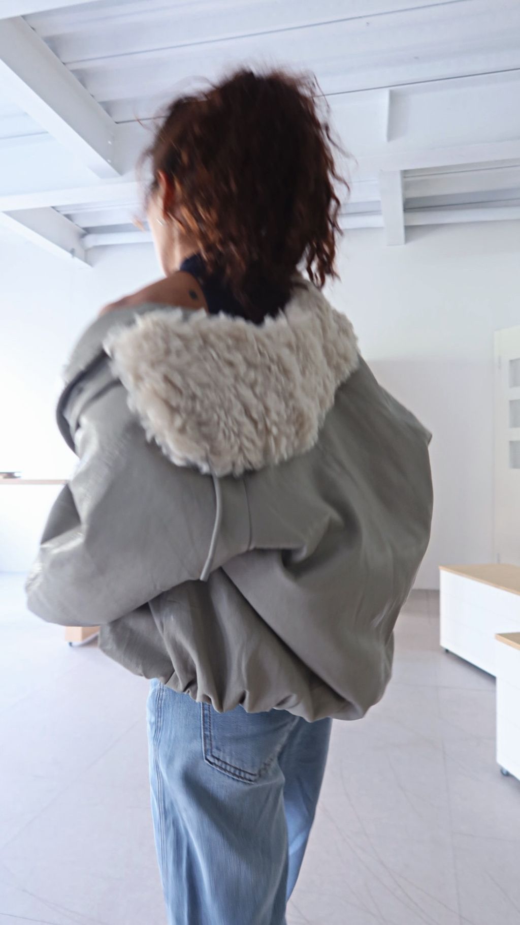 0C4939DE-BE18-42B5-9D72-188DA7DE7821