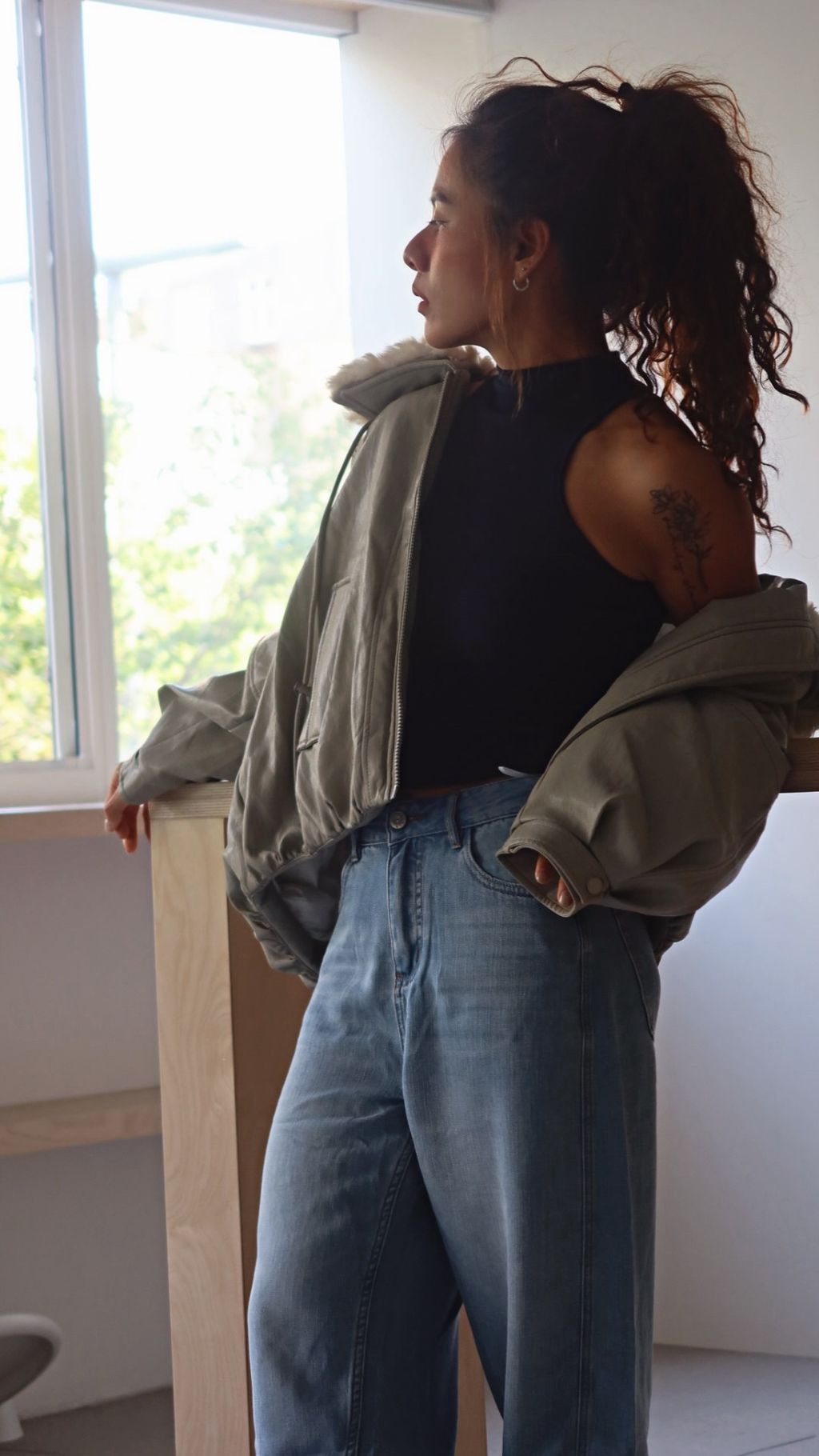 F57E954E-854D-4643-A4BF-1A972A9B9377