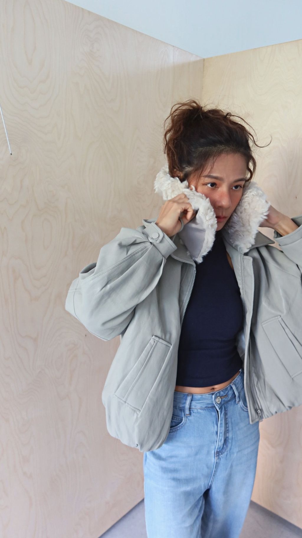 7F23B143-A1A0-43FA-8BBC-189E1B3CE16F