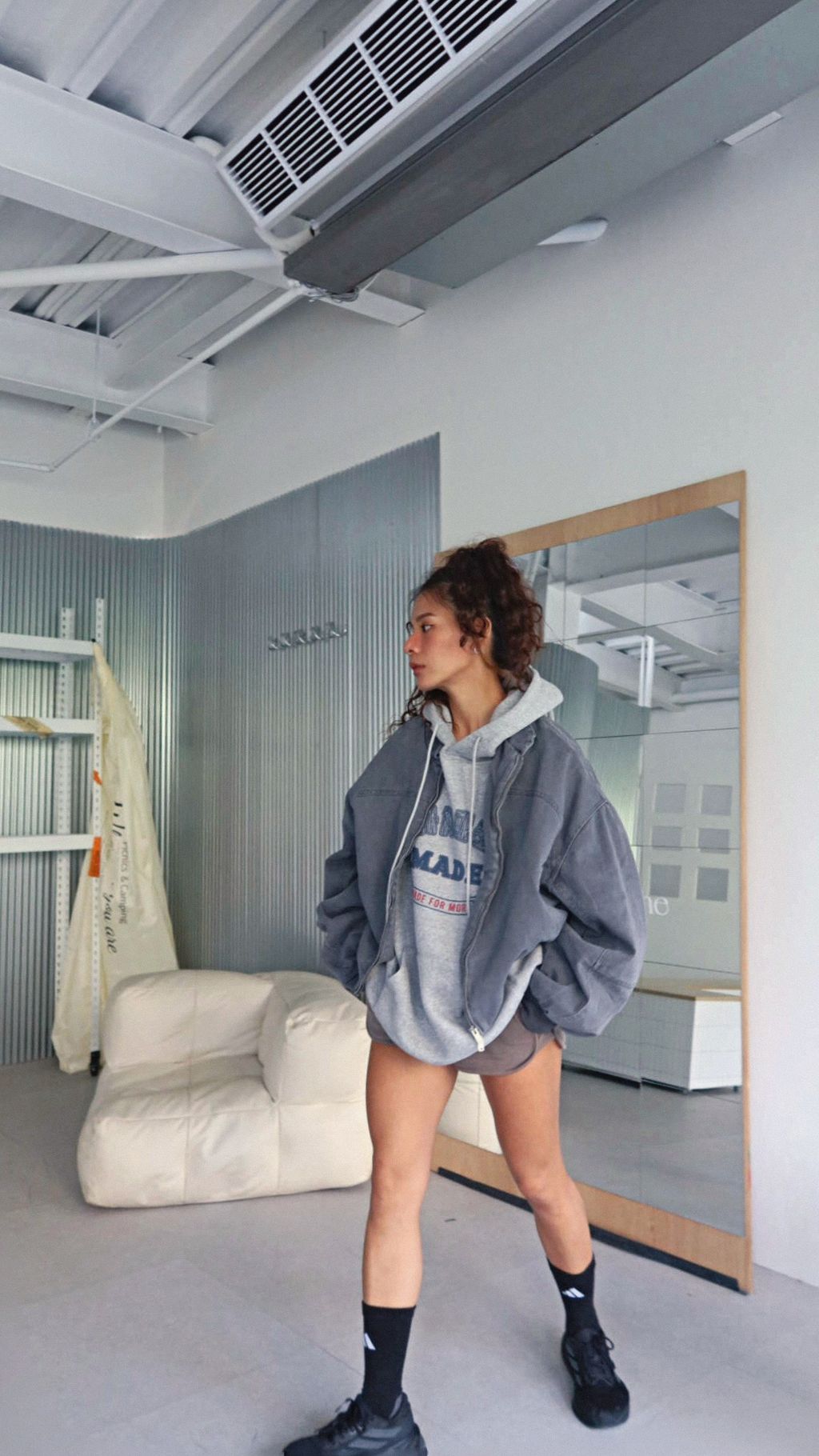 039BD0E8-D87A-4D94-9436-BC4B83102749