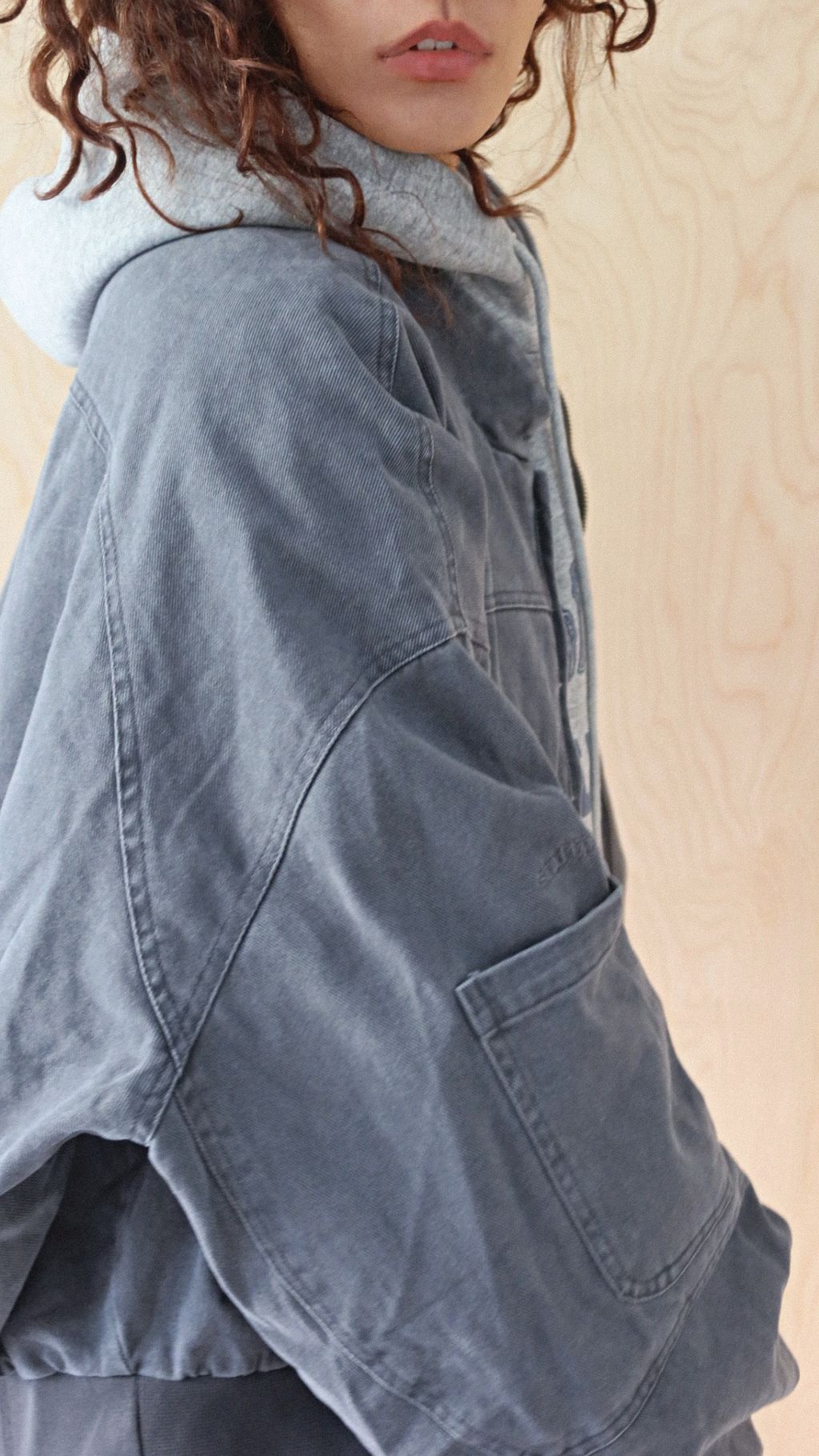 EE73C0D0-0CF7-457A-BF0D-E6410BFA7A66