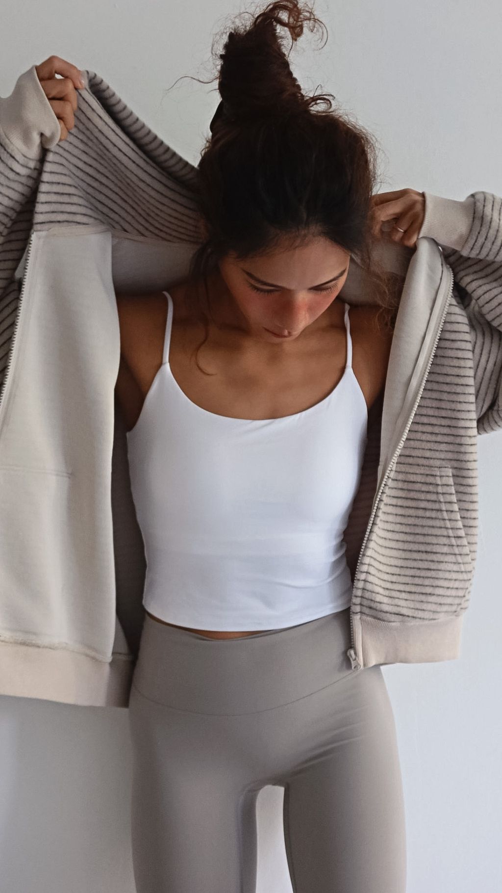 38A63632-9F93-4894-AA02-61F83DD4B574