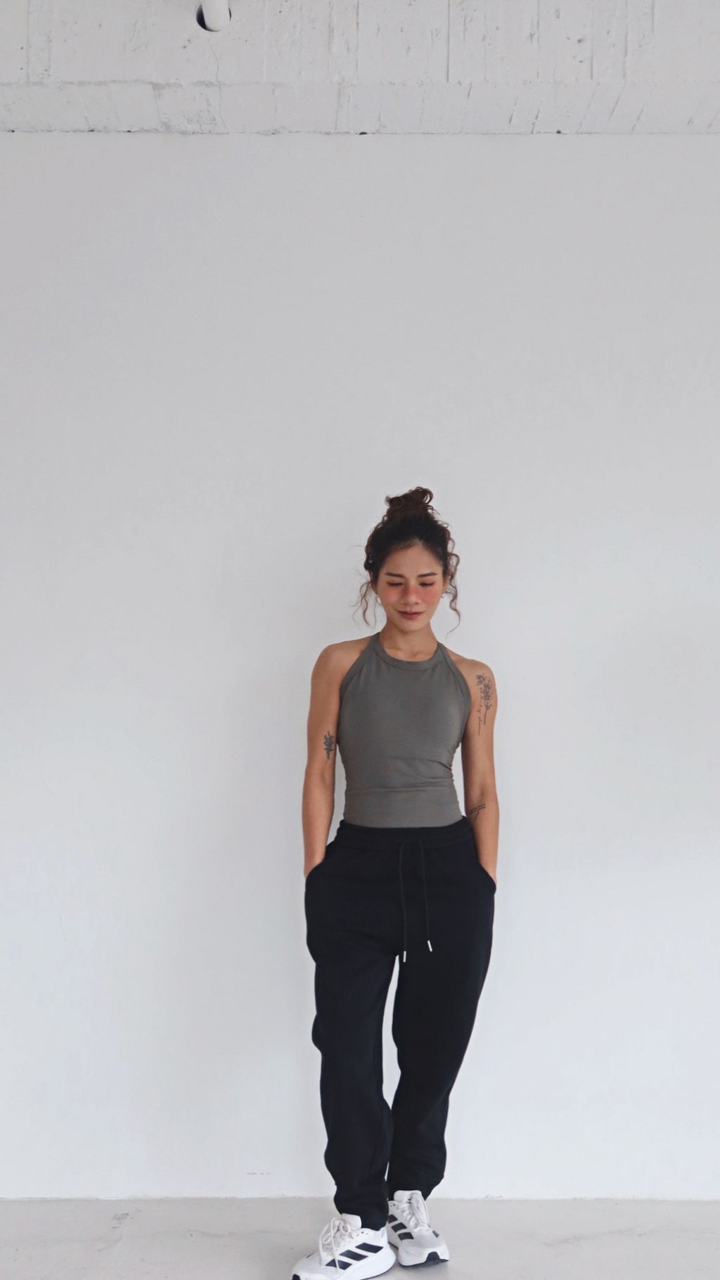 3C79668F-7AE7-4DA3-B641-7C78AC94C5EF