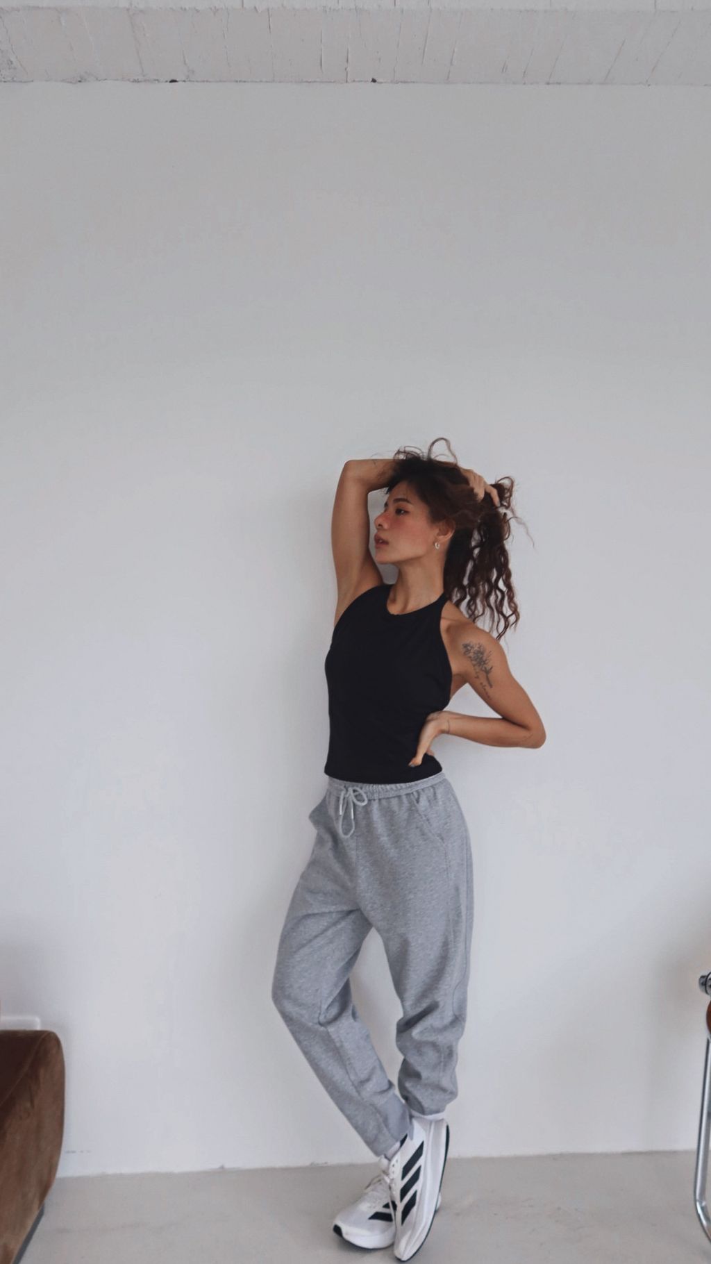 B9E8A258-3C23-4A7C-8CB9-9FE95BEADF06