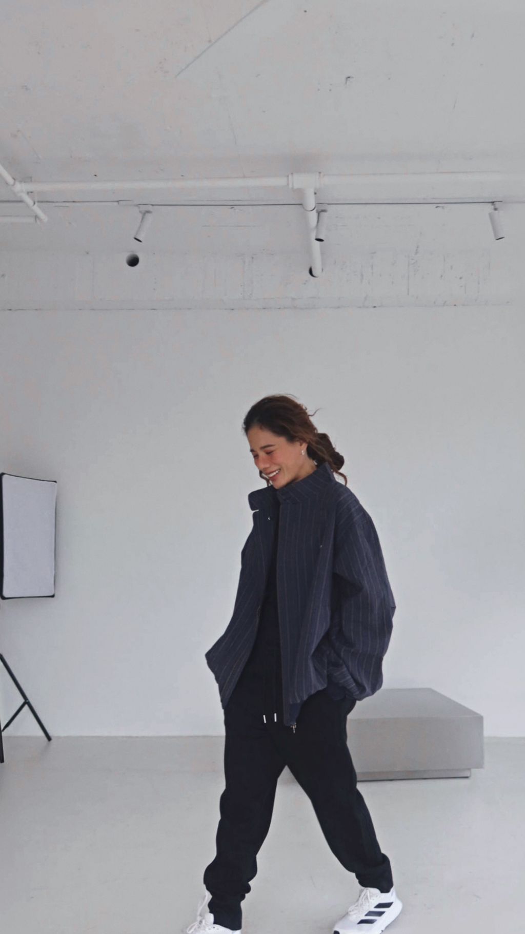 B5BC1D2A-0968-4E69-A4DB-A1A6B5163CDF