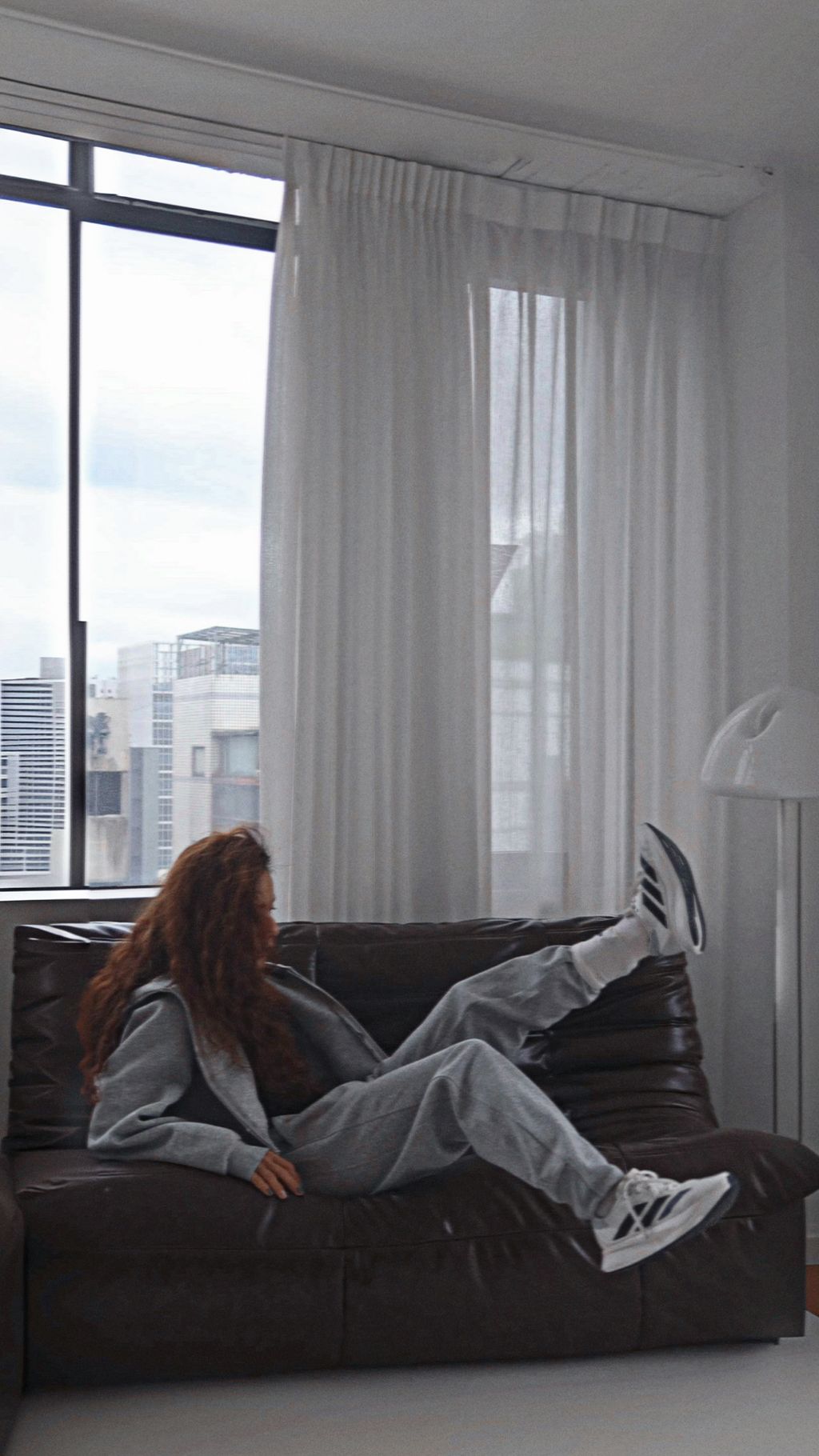 6427F8EB-B142-4274-81A3-F8A5CBD267AD