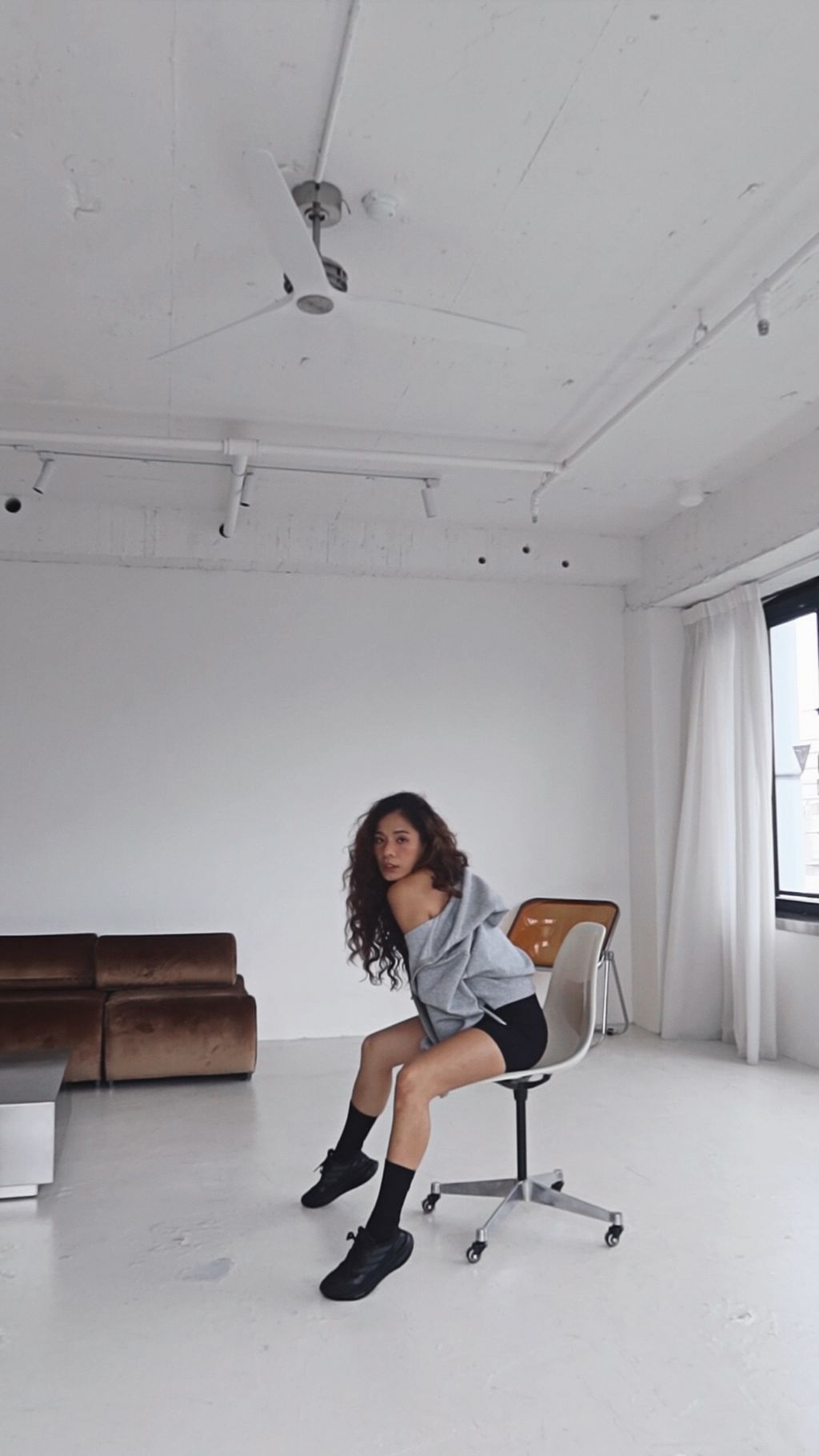 88031455-C8F7-461E-A07E-B9ABABB6E5A5