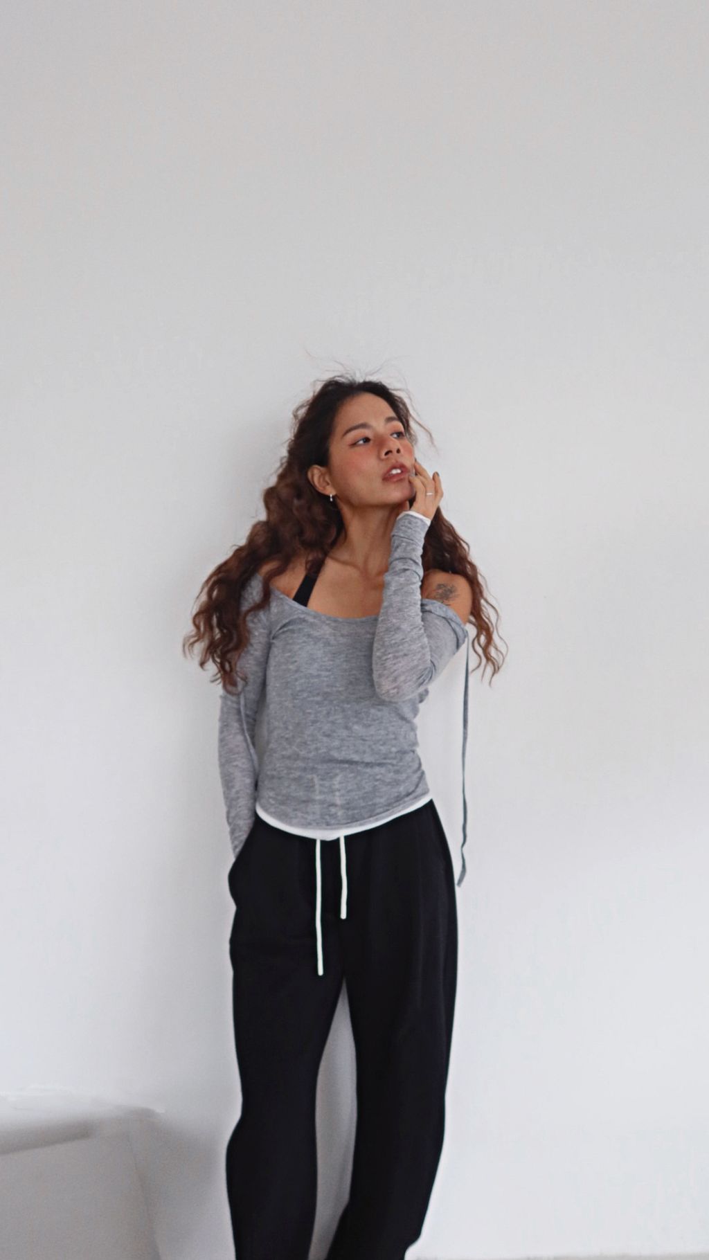 BB281D98-02E9-4E19-B319-F6EEC9BC9AA9