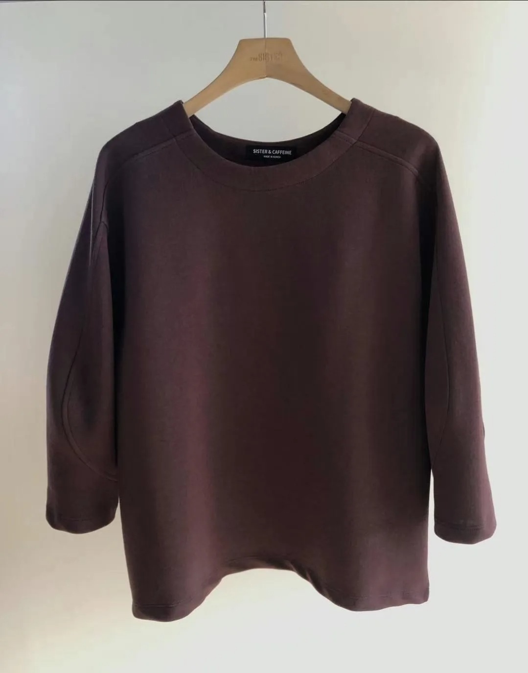 410878BD-8012-43FE-BE7E-9493C1AE8088