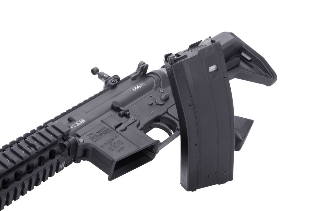 EMG-GBB-02-BK-i1