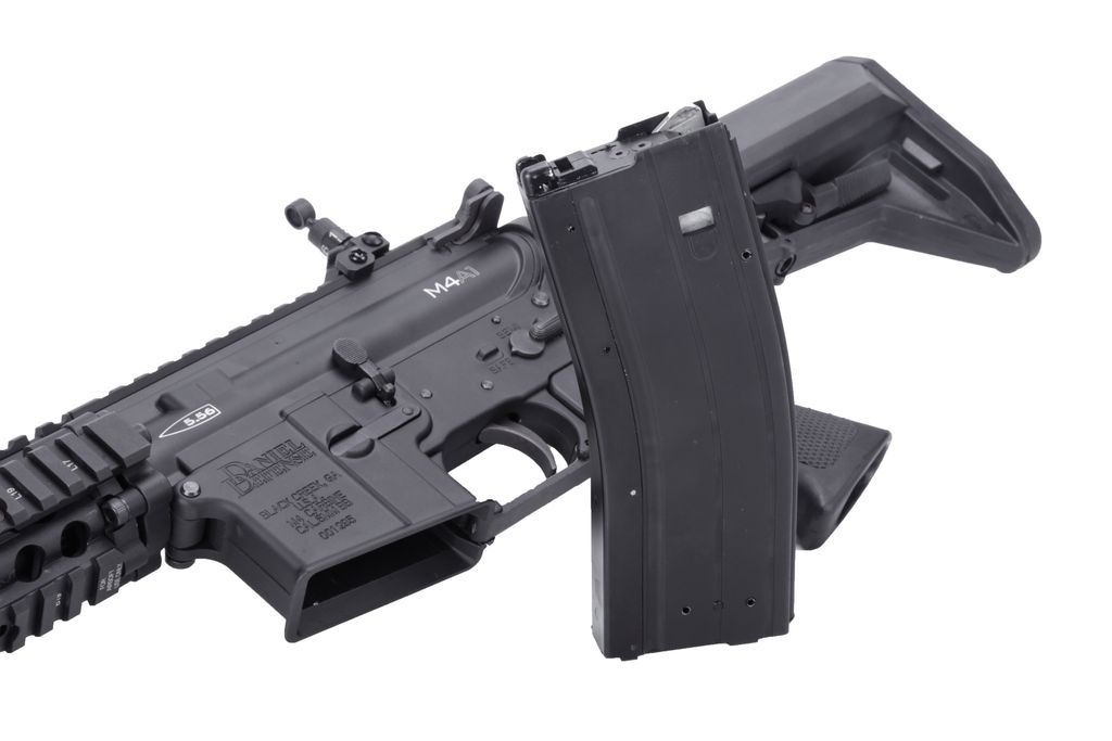 EMG-GBB-03-BK-i1