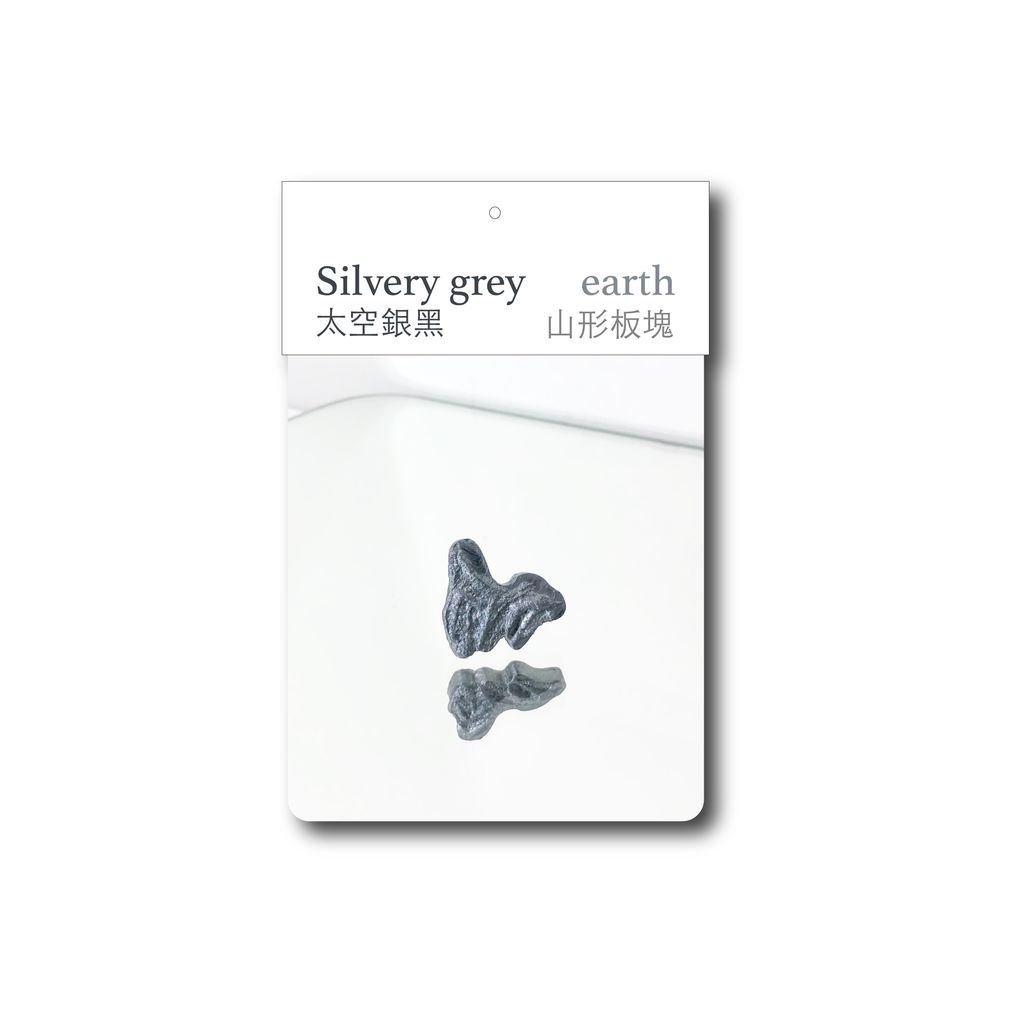 A love story-silevert grey-03.jpg