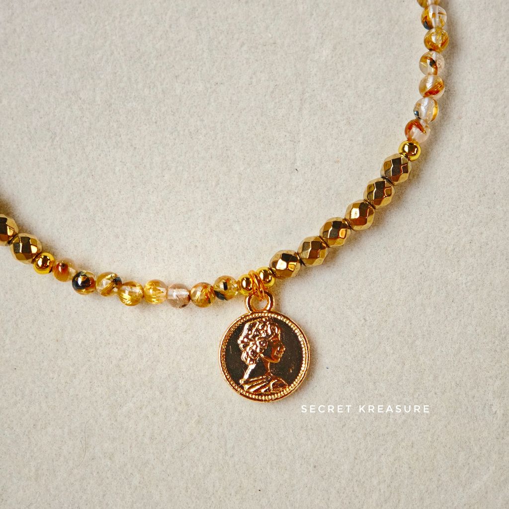 Additional charm to enhance the luxurious touch