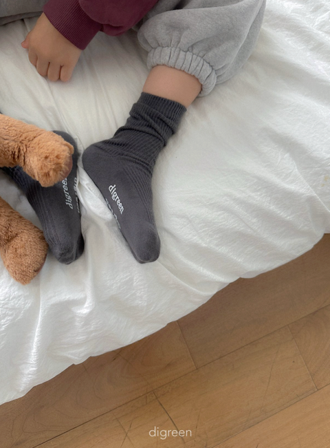 截圖 2025-11-23 凌晨1.35.46