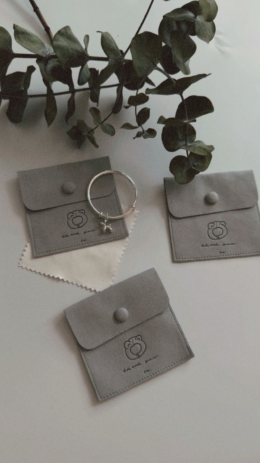 36A29325-E31C-4F32-BF0C-939997C6B30B