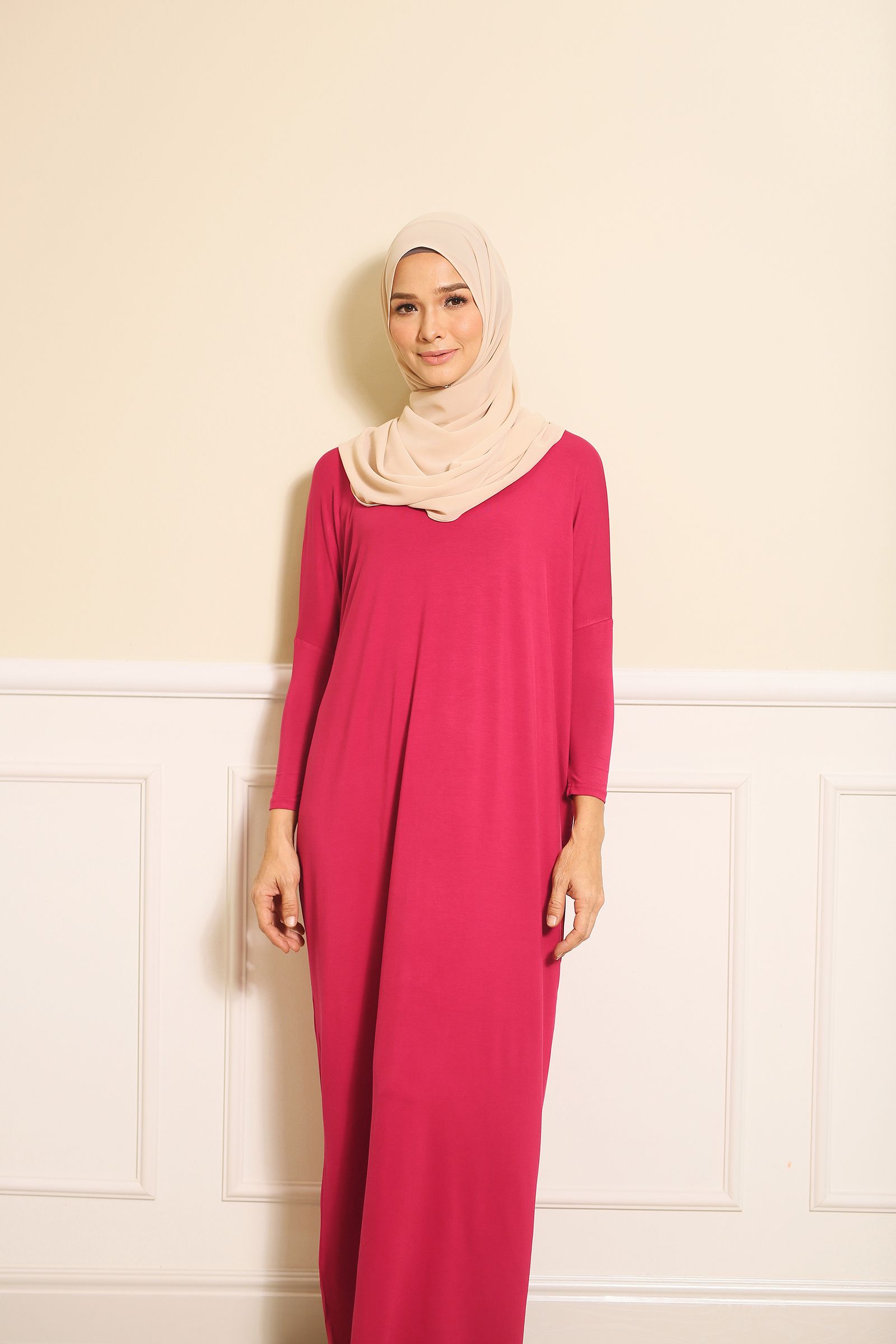 uniqlo 3d knit dress Womens Cashmere Knit Midi Dress Long Sleeve Polo Collar V Neck Dress Camel / XXL main image 0