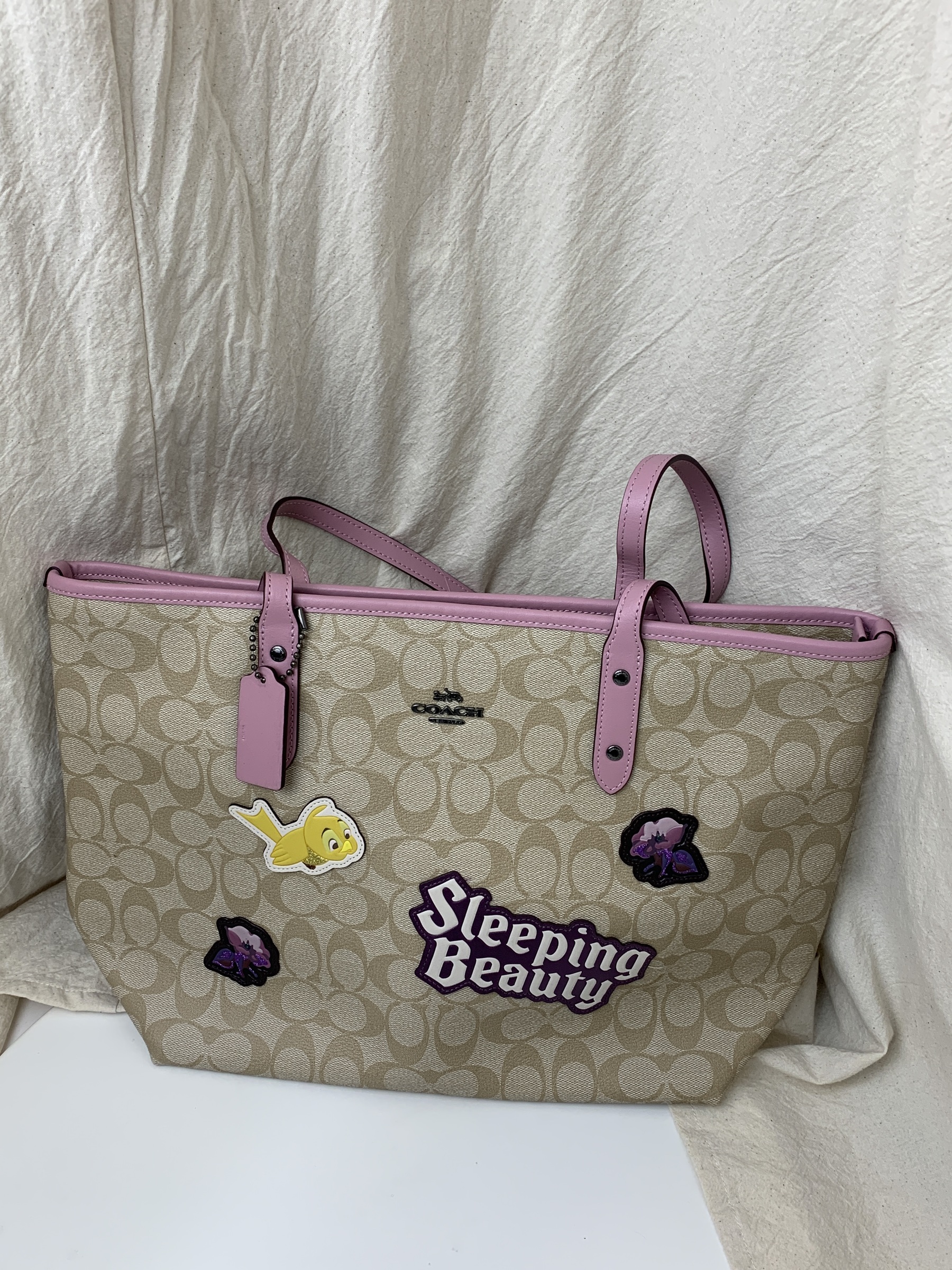Coach 睡美人聯名托特包 Miffyusa 77 Coach 睡美人聯名托特包 Miffyusa 77