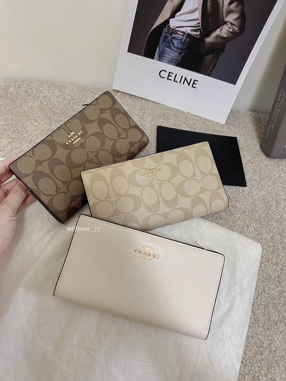 COACH真皮雙釦對折長夾– miffyusa_77