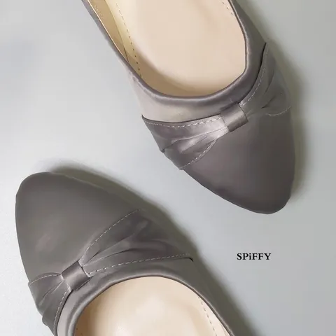 CT3595 GREY B.jpg