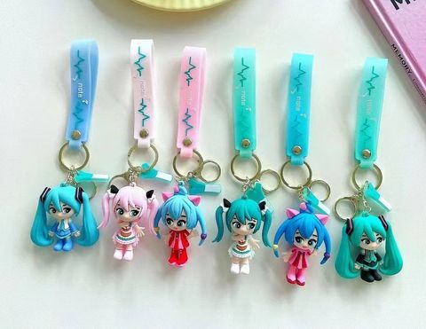 photo_6084494312579645267_y