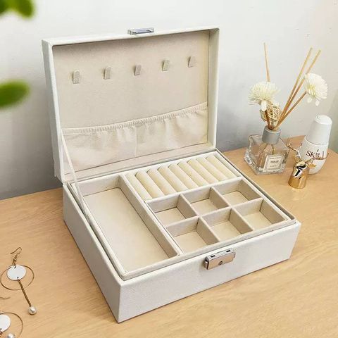 photo_6229020172543444177_x