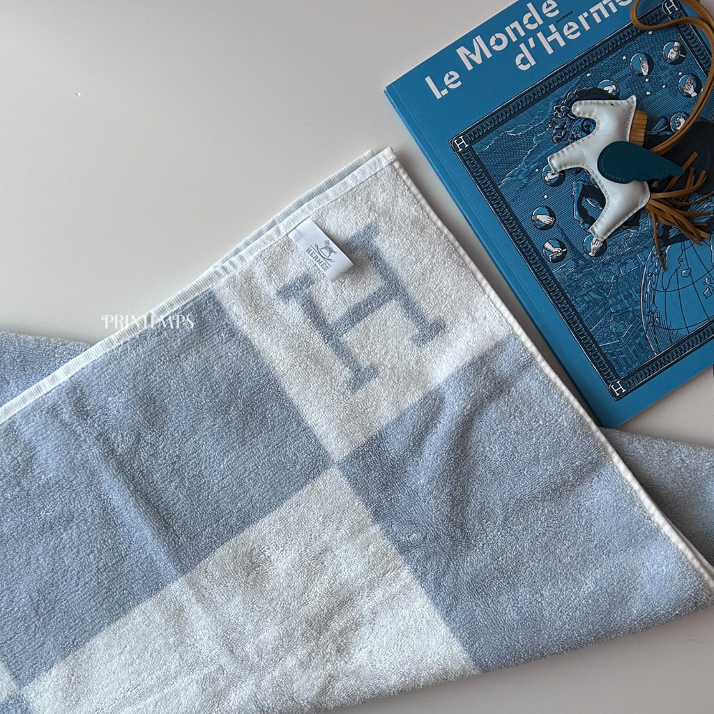 H寶寶藍浴巾 (2)