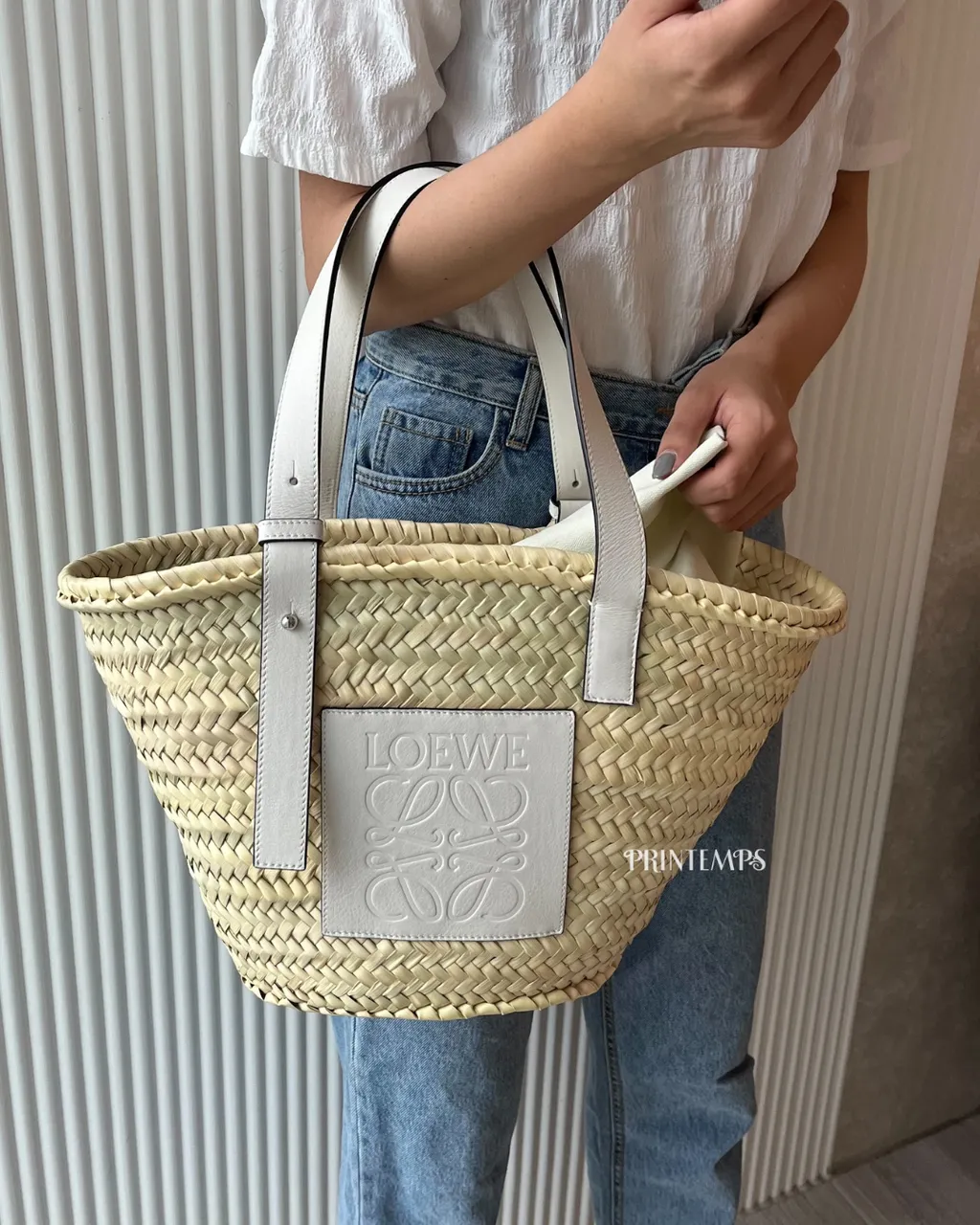 LOEWE草編包白M (3)