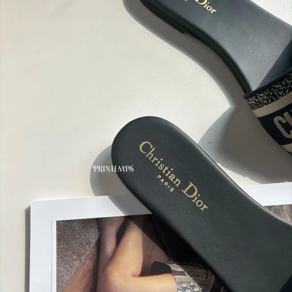 DIOR DWAY 深藍色涼鞋(4)