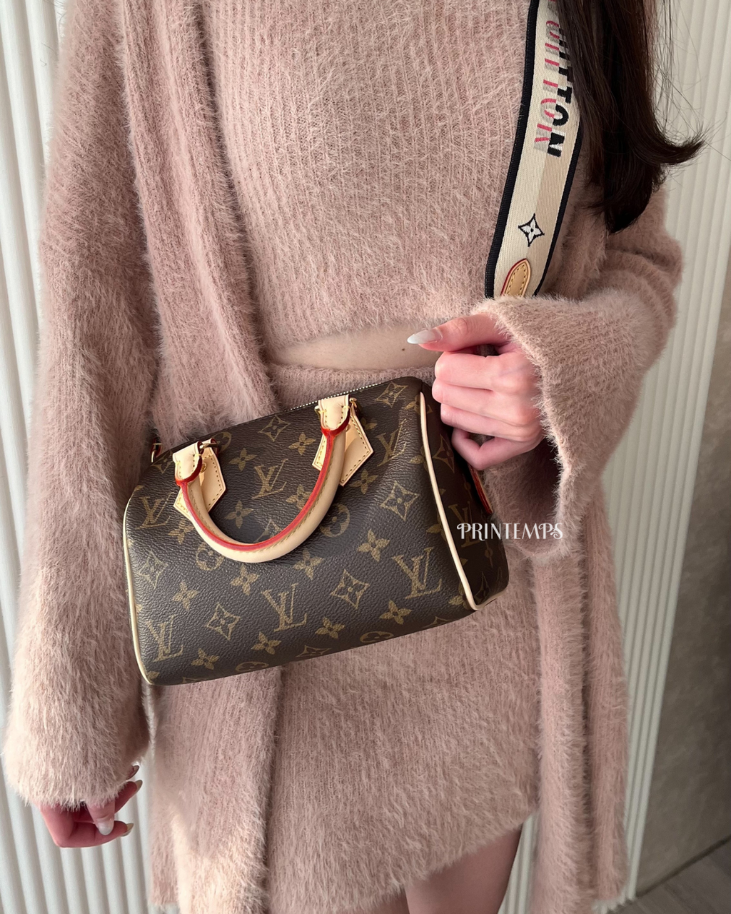 LV波士頓20黑背帶 (1)