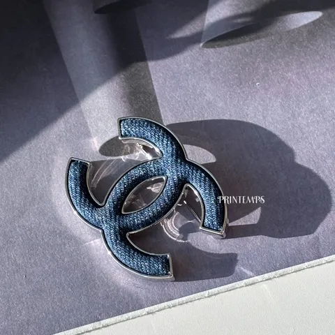 牛仔雙C胸針(2)_0