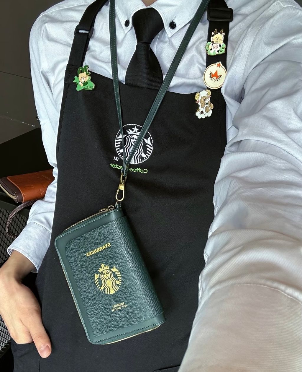 1064BE14-D8AE-4B66-AF85-F1D21B4BE127