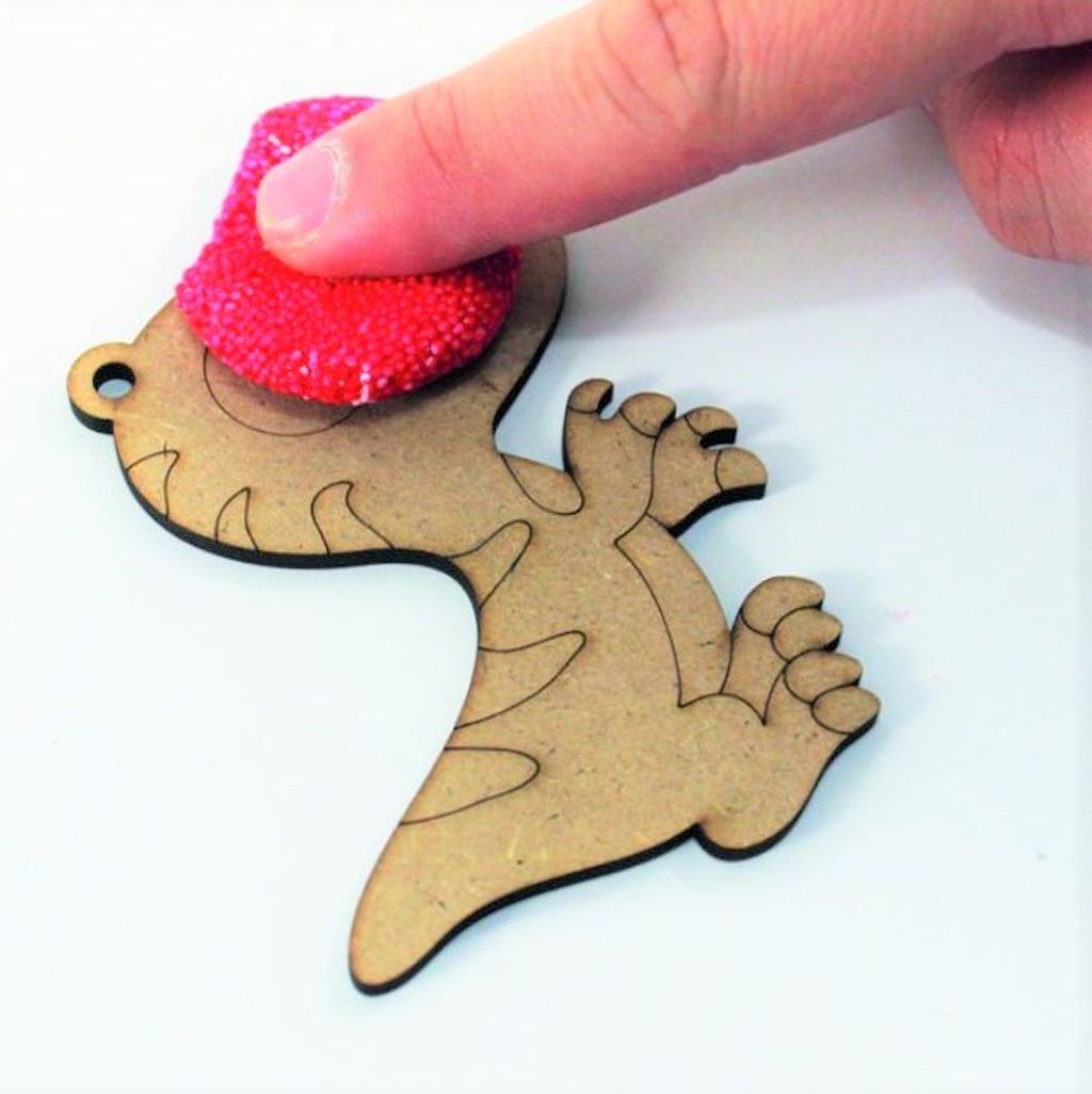 foam-clay-dinosaur-keychain-kit-06.jpg