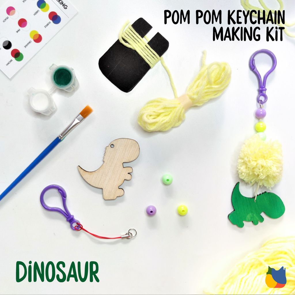 Pom Pom Keychain-04.jpg