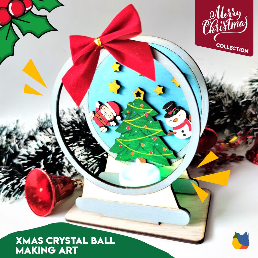 Xmas Crystal Ball-01.jpg