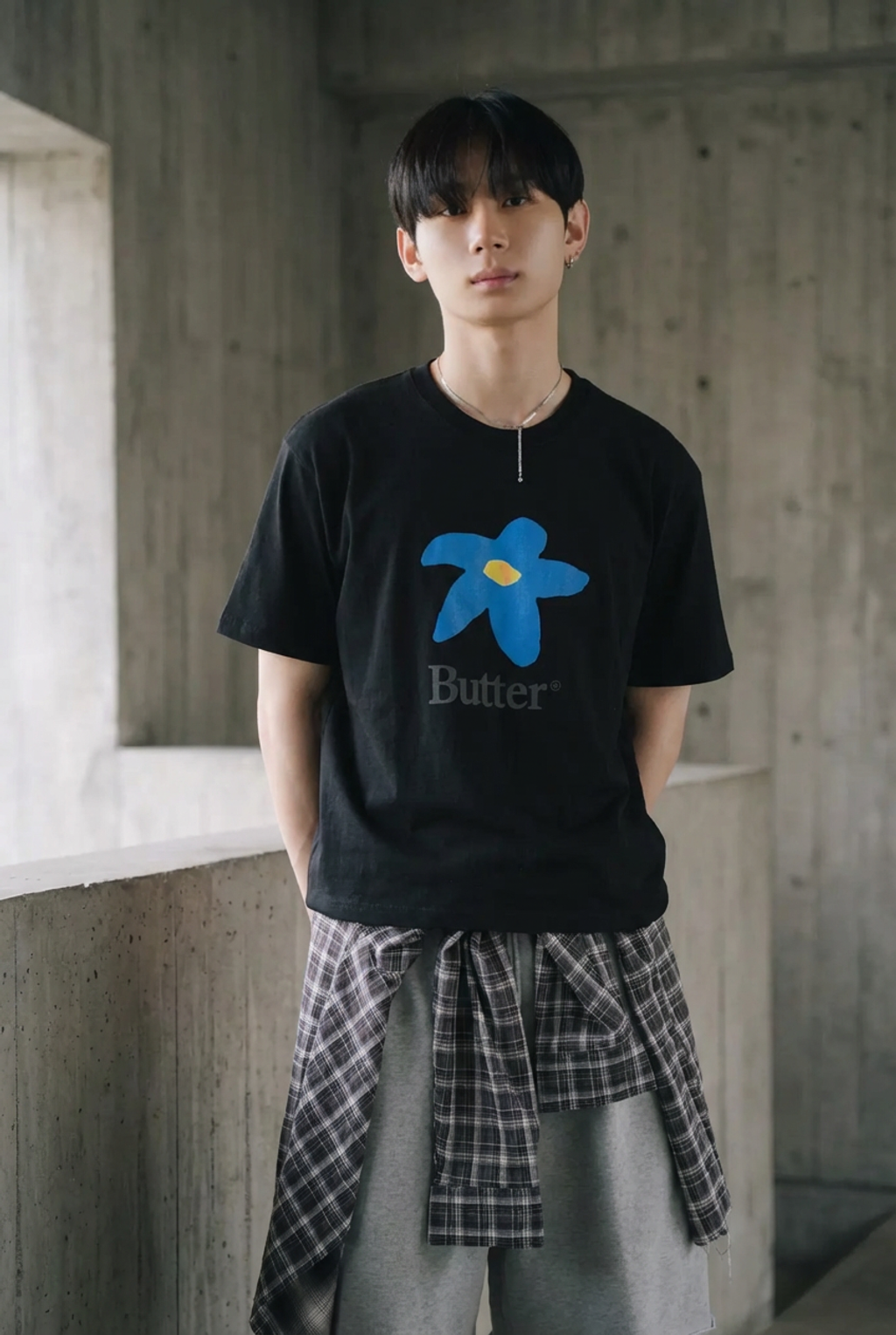 背景換成BALENCIAGA風格3 (2)