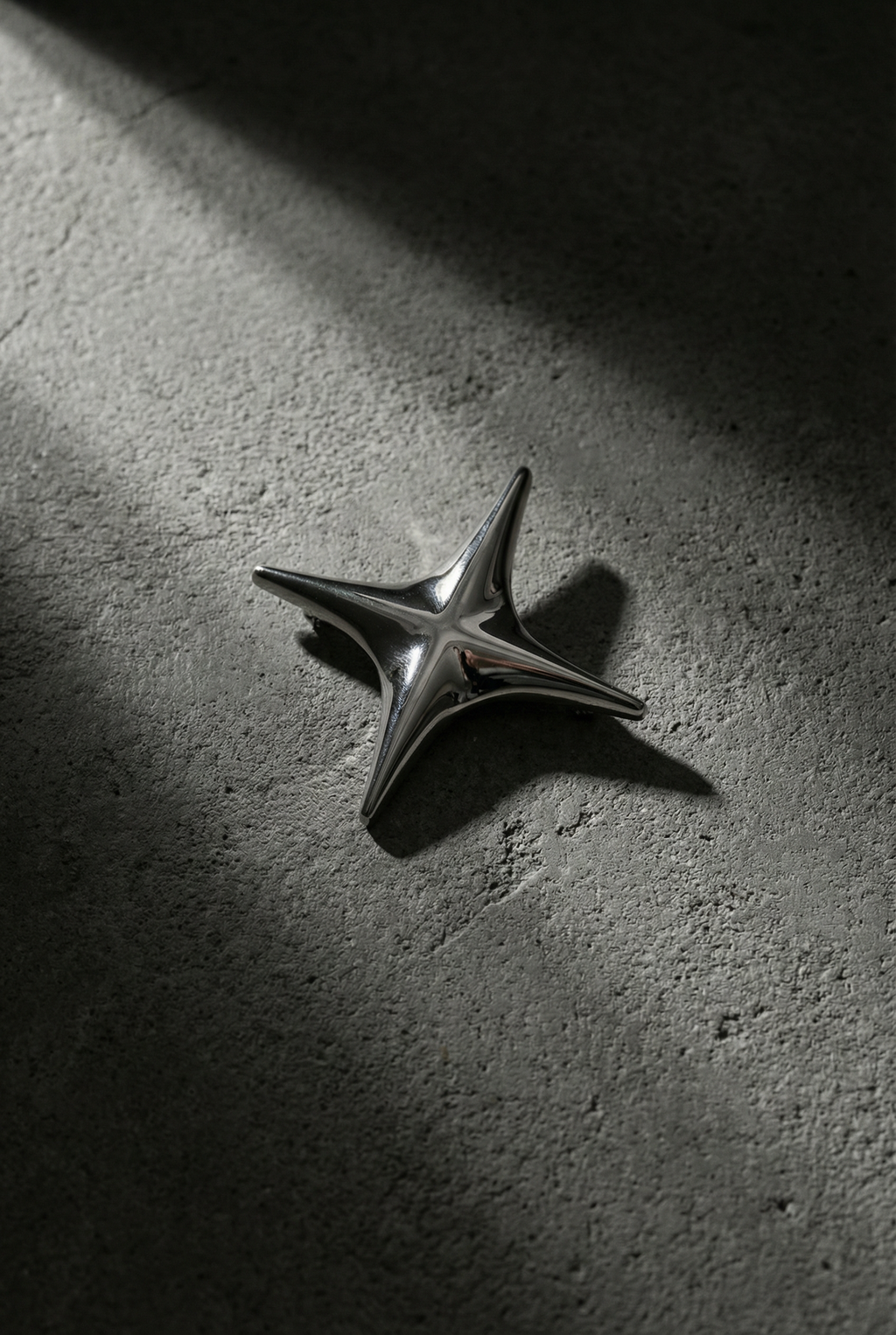 BALENCIAGA风格别针2