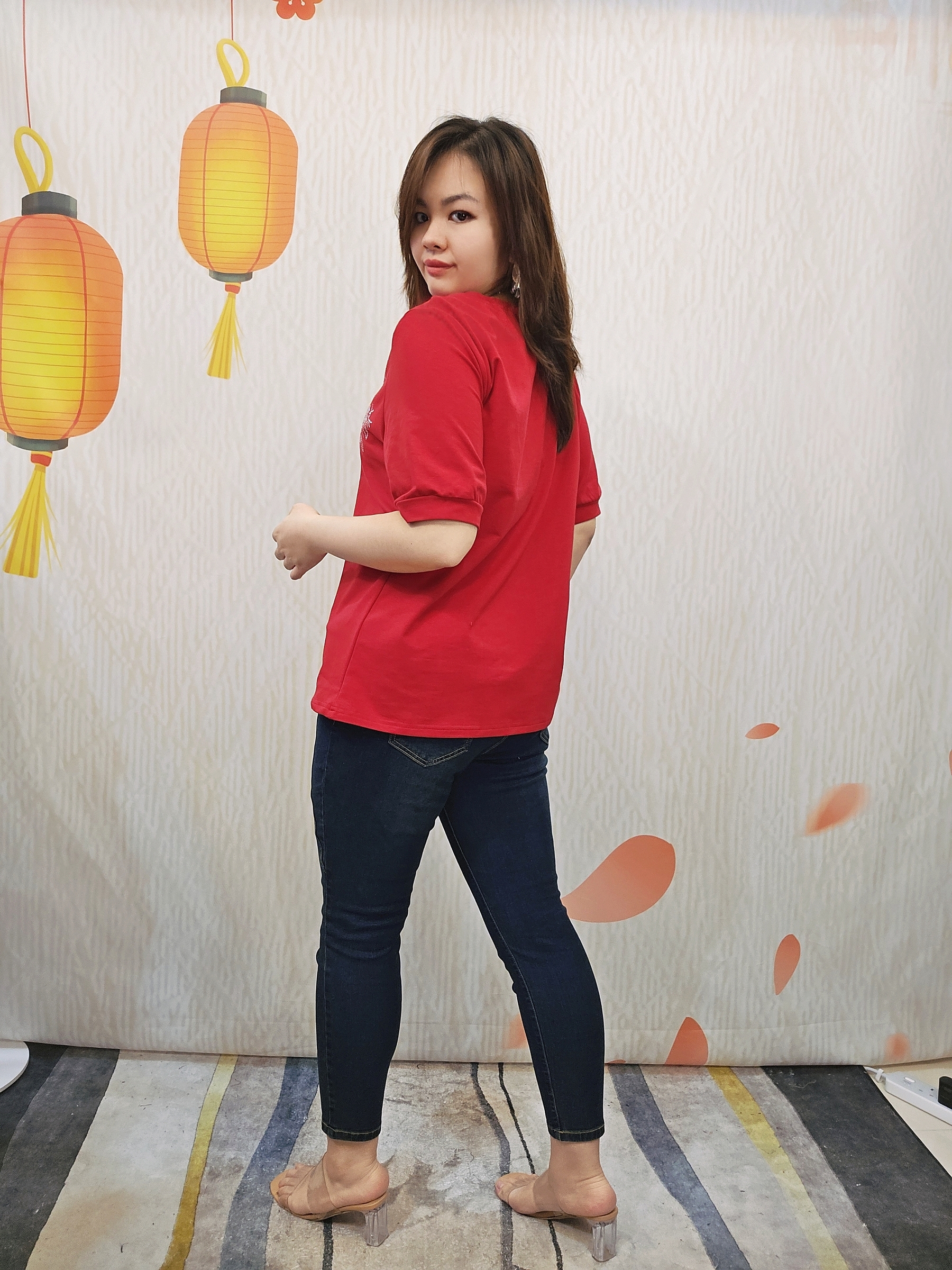 B612_20251001_211402_687_batch_8_1759330083475