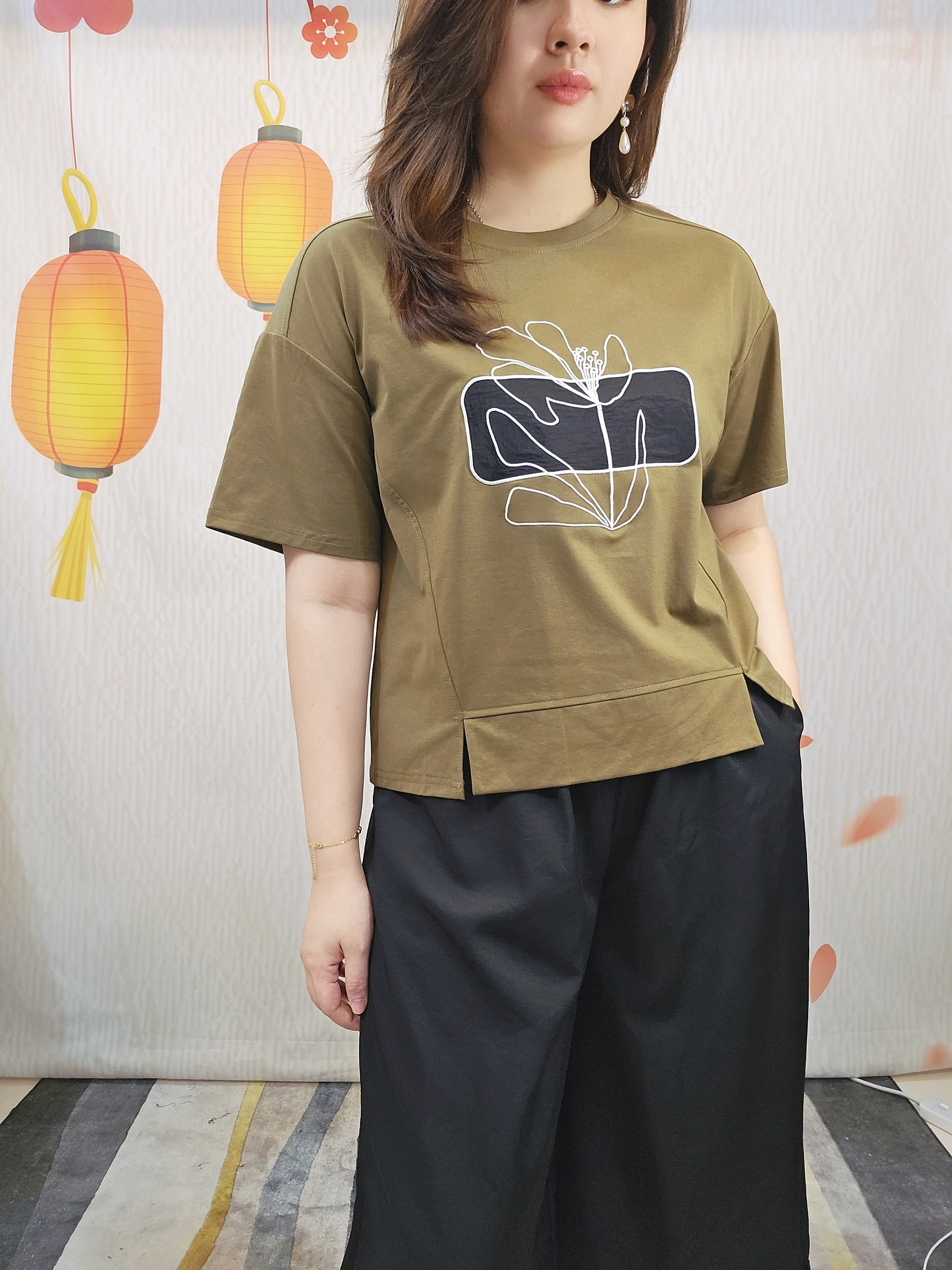 B612_20251104_173318_722_batch_13_1762264746744