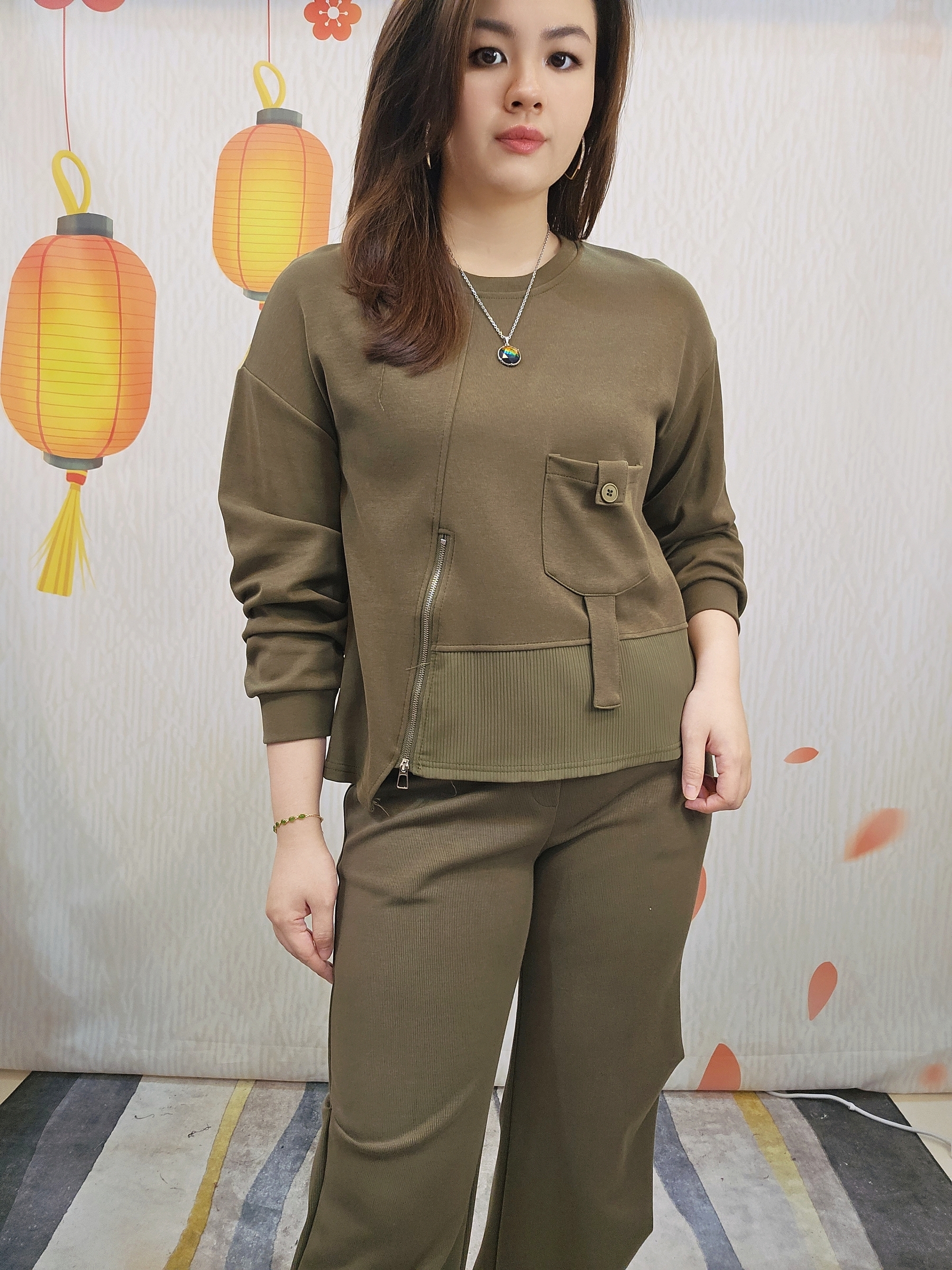 B612_20251105_151212_887_batch_19_1762354830425