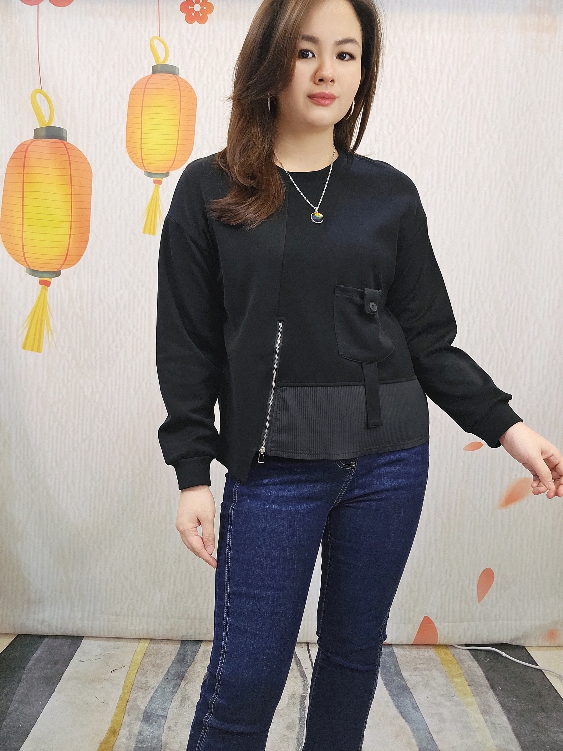 B612_20251105_150735_434_batch_22_1762354830918