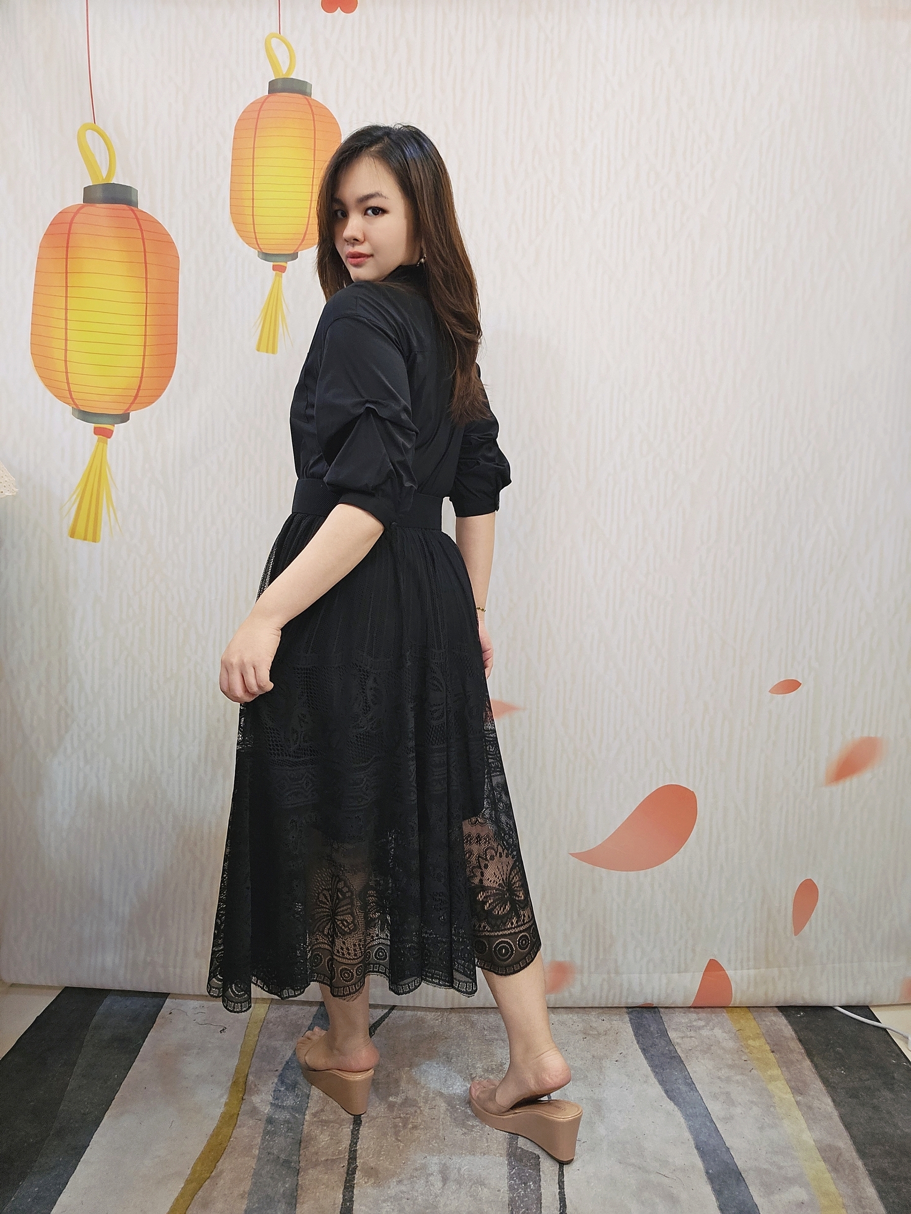 B612_20251108_204456_140_batch_12_1762613065042