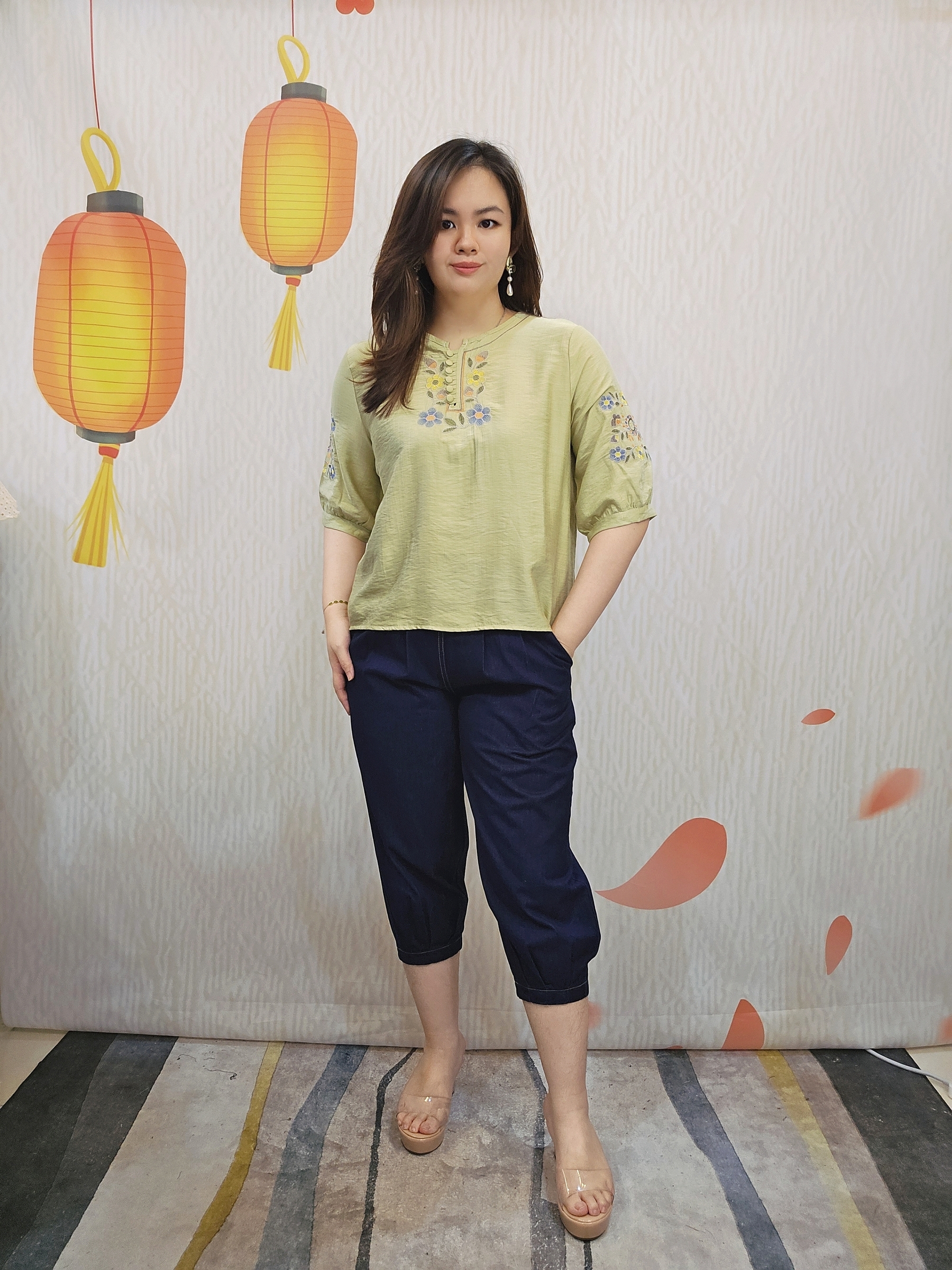 B612_20251108_205603_909_batch_5_1762613597347